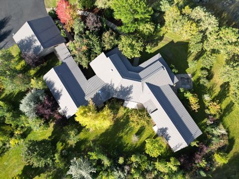 Photo of 75 STERLING Dr, Blaine County, ID 83313 (MLS # 26-334111)