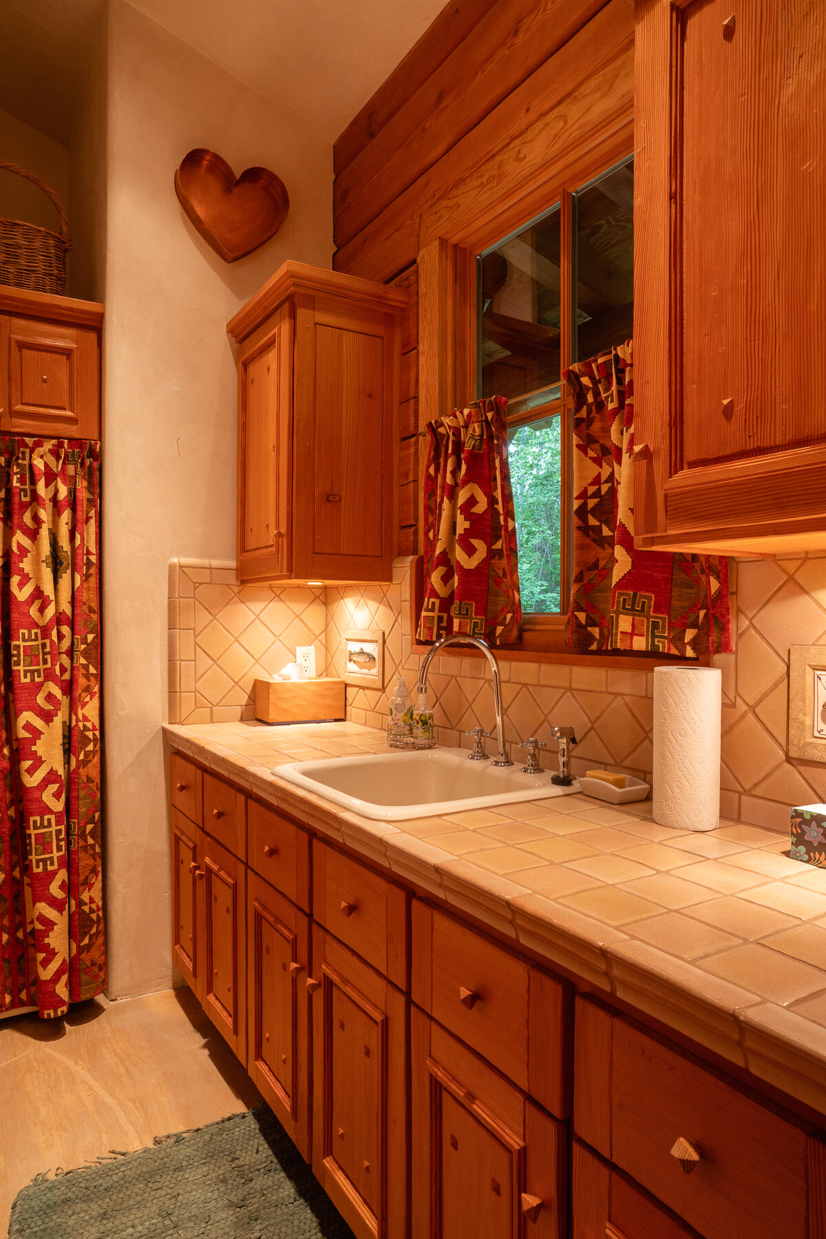 Guest House Laundry Room