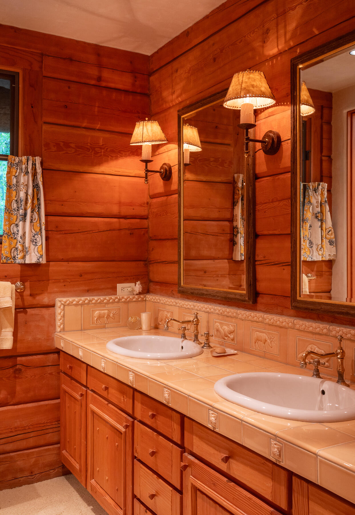 Guest House Bath