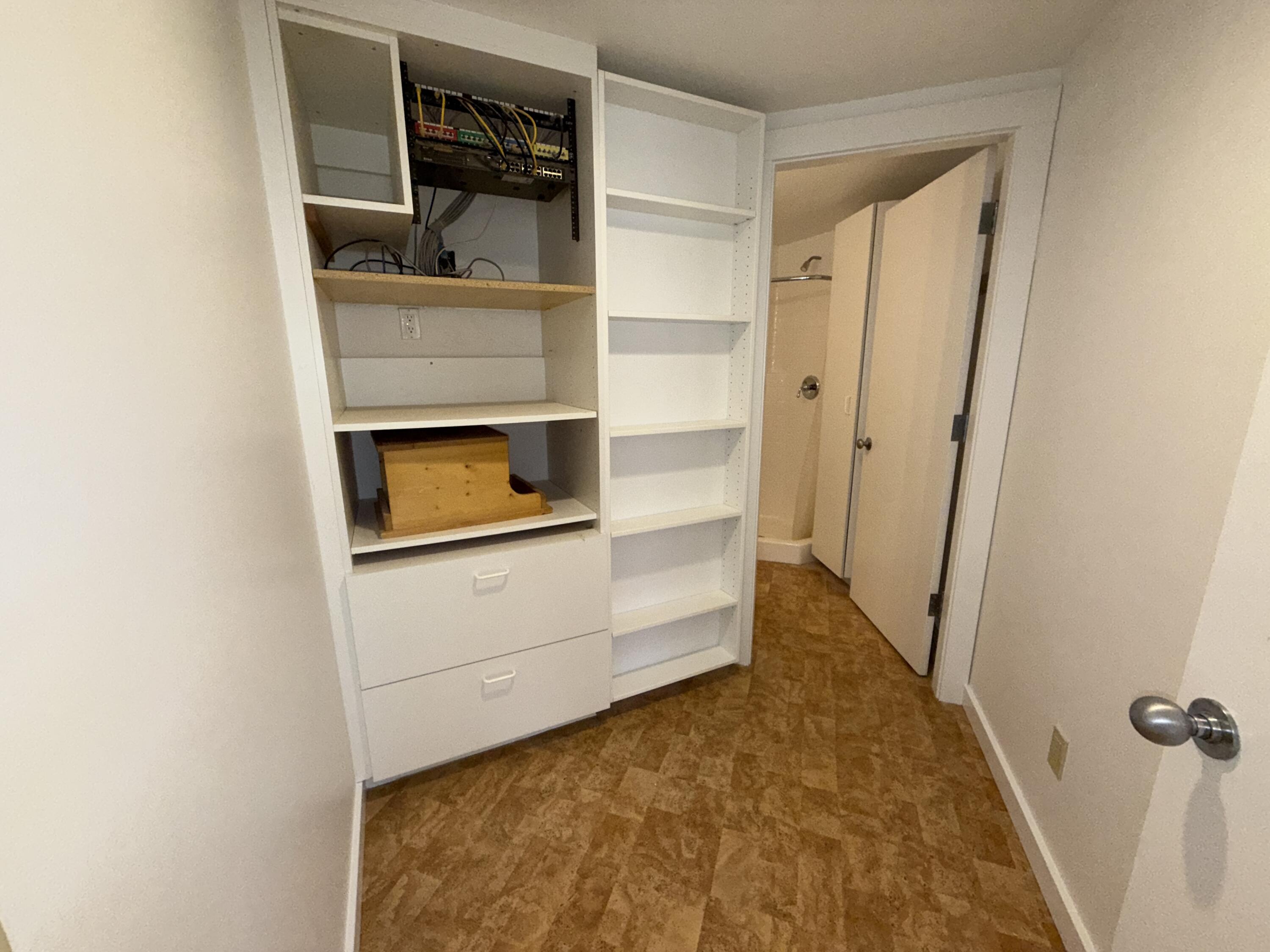 Network Rack and Bath