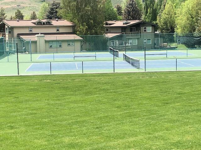 Ranch Tennis Courts
