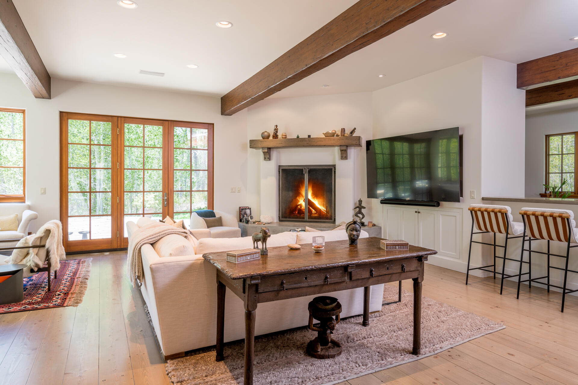 Flexible large living area