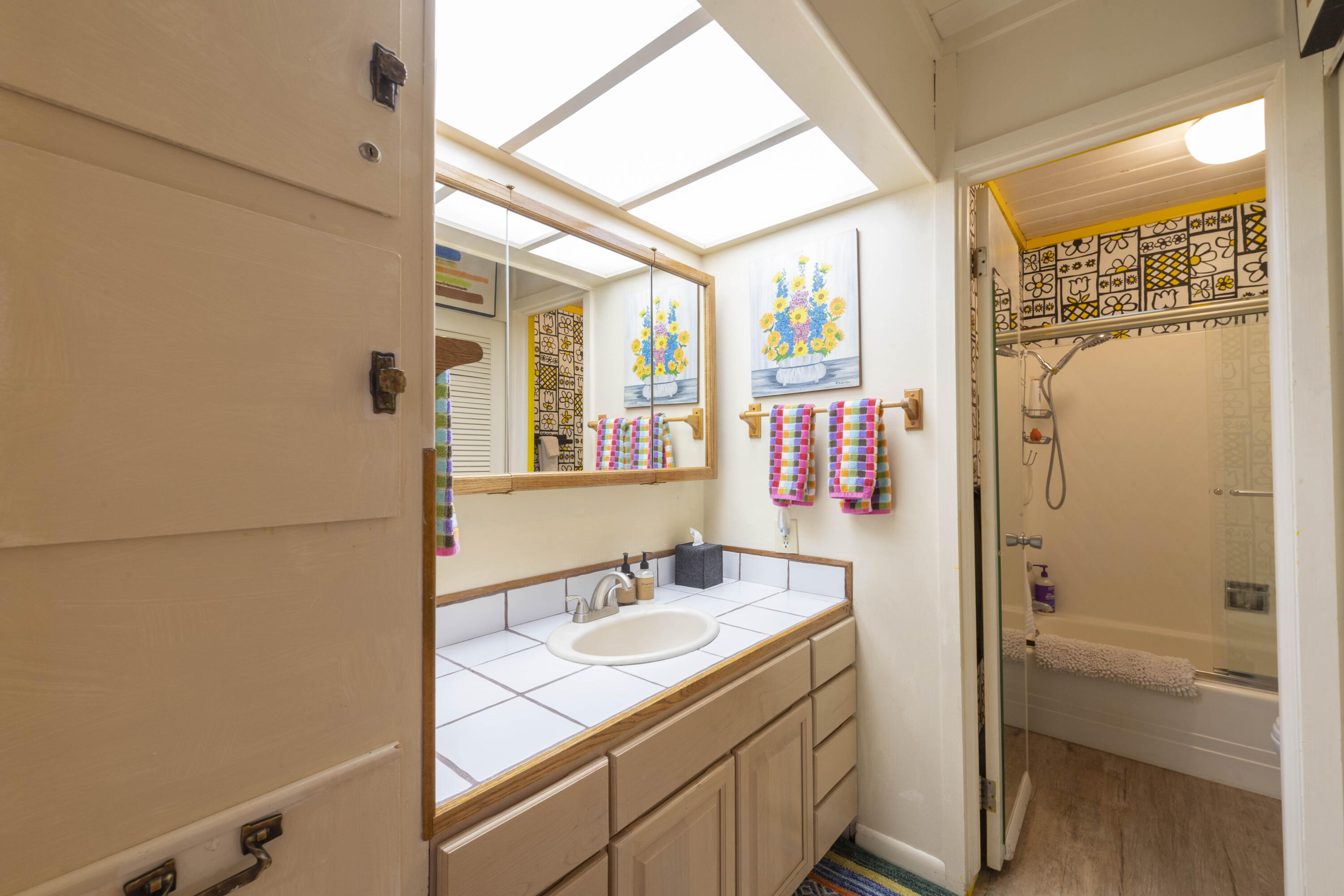 Sun Valley, Idaho 83353, United States, 2 Bedrooms Bedrooms, ,2 BathroomsBathrooms,Residential,Pending,54978