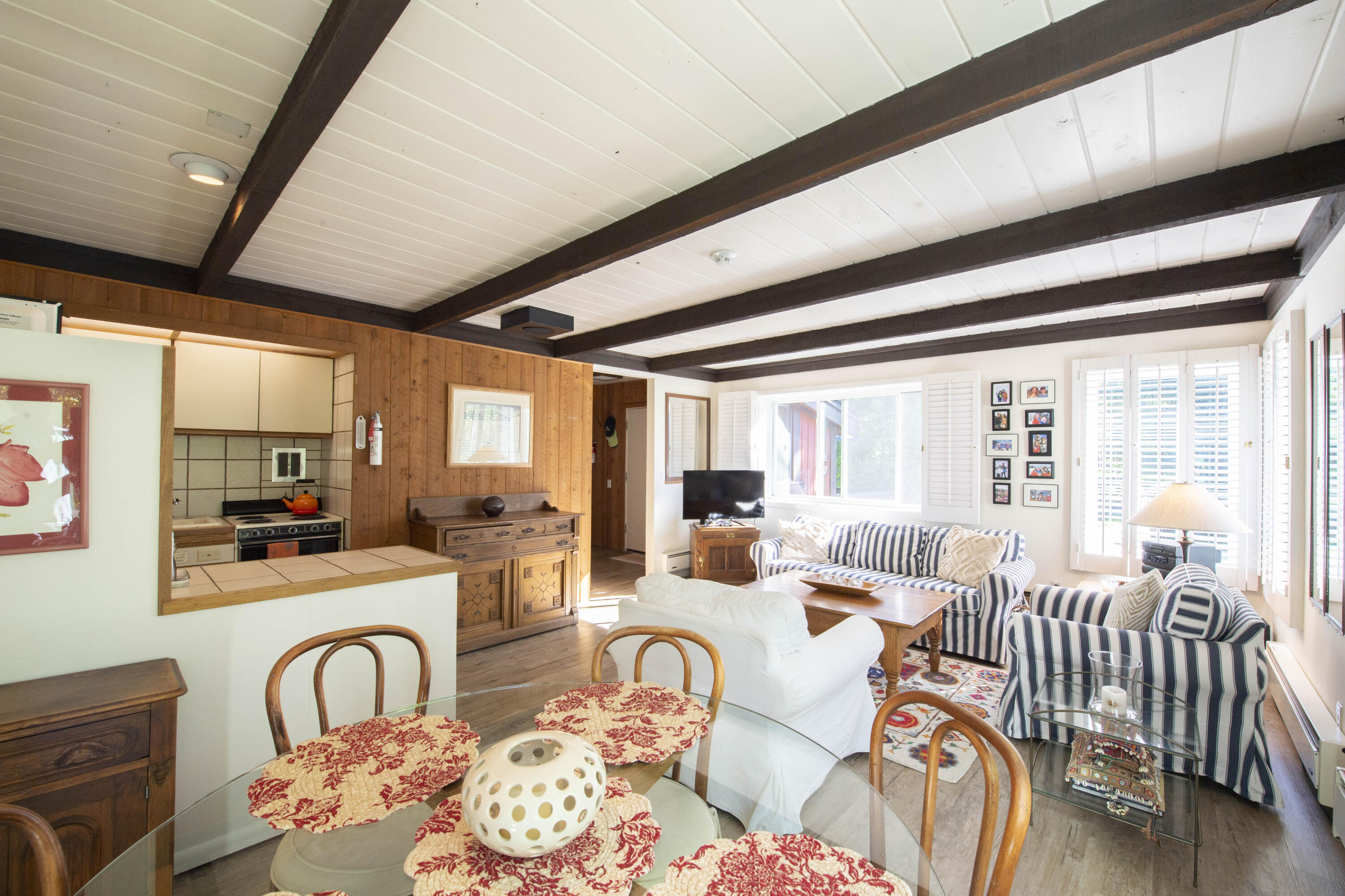 Sun Valley, Idaho 83353, United States, 2 Bedrooms Bedrooms, ,2 BathroomsBathrooms,Residential,Pending,54978