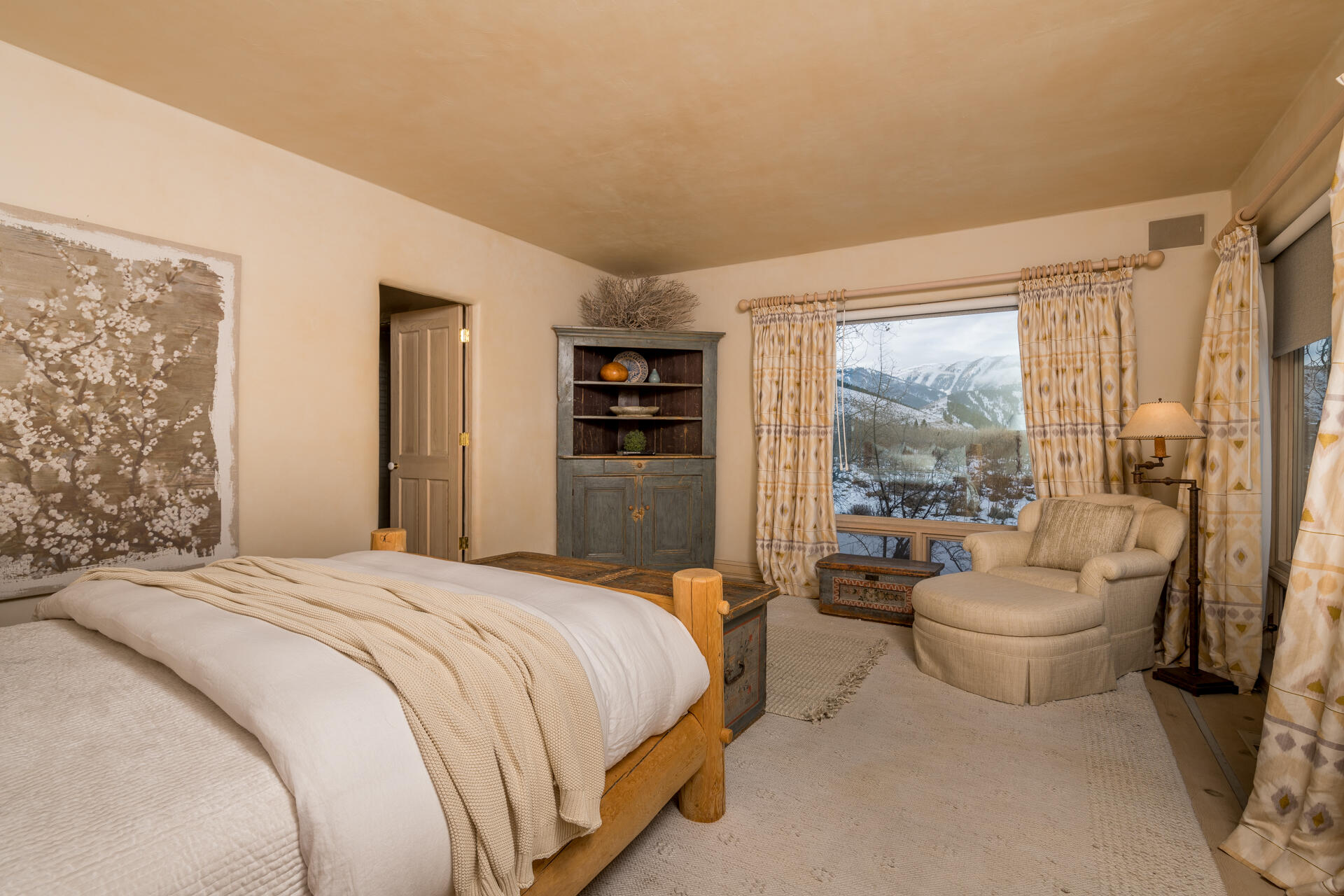 Sun Valley, Idaho 83353, United States, 5 Bedrooms Bedrooms, ,5 BathroomsBathrooms,Residential,Pending,67815