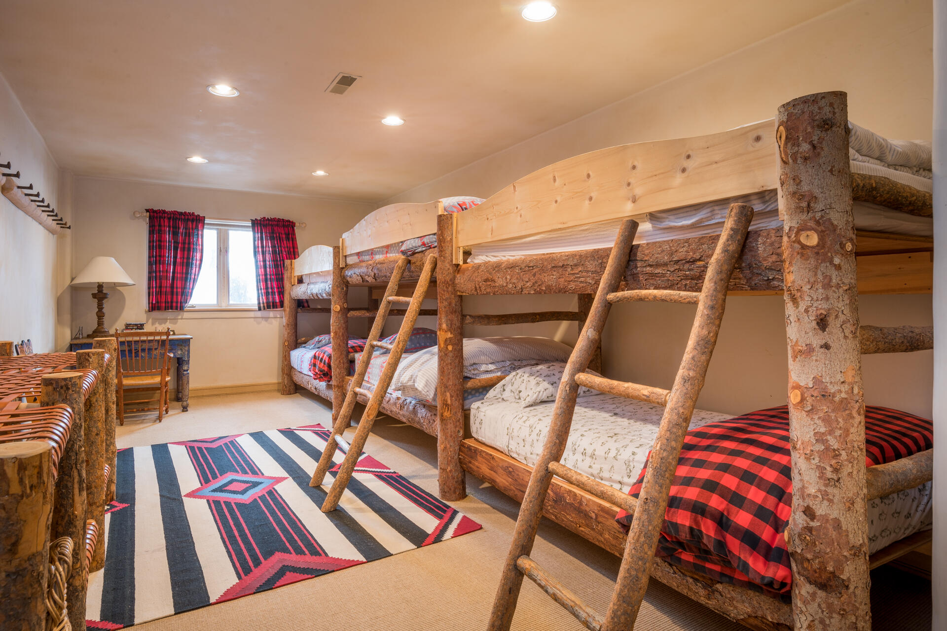 Sun Valley, Idaho 83353, United States, 5 Bedrooms Bedrooms, ,5 BathroomsBathrooms,Residential,Pending,67815