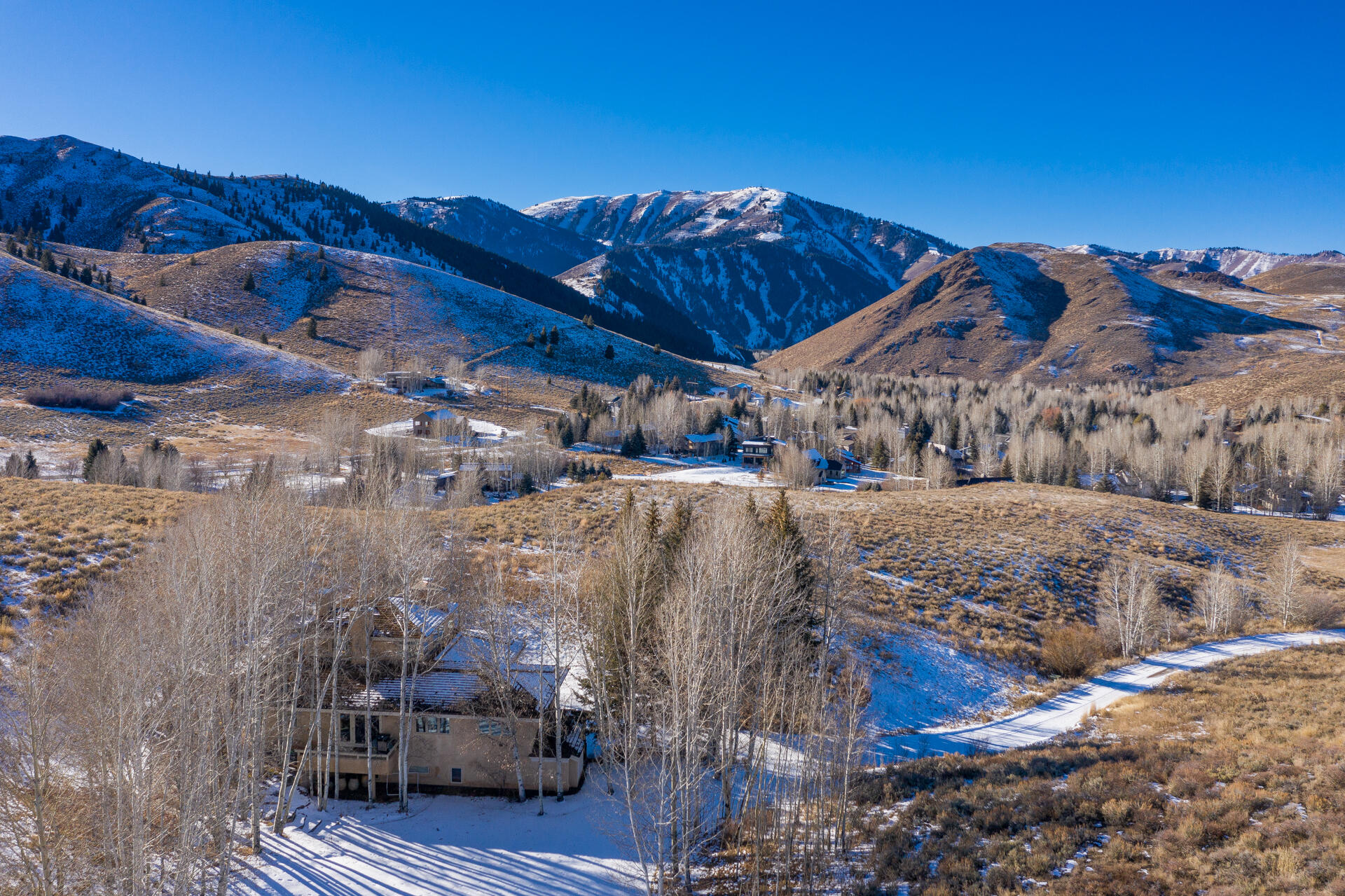 Sun Valley, Idaho 83353, United States, 5 Bedrooms Bedrooms, ,5 BathroomsBathrooms,Residential,Pending,67815