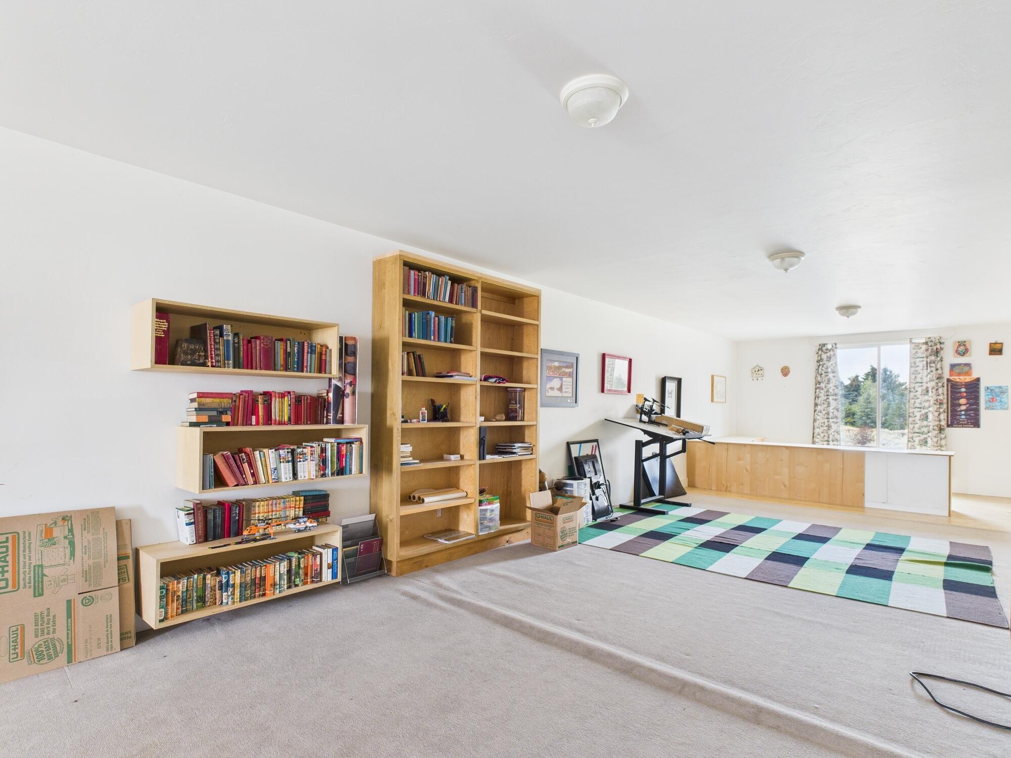 Bonus Room Above Shop