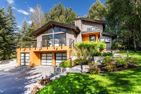 Homes For Sale - 380 S Leadville Ave<br/> Blaine County, Ketchum, ID 83340