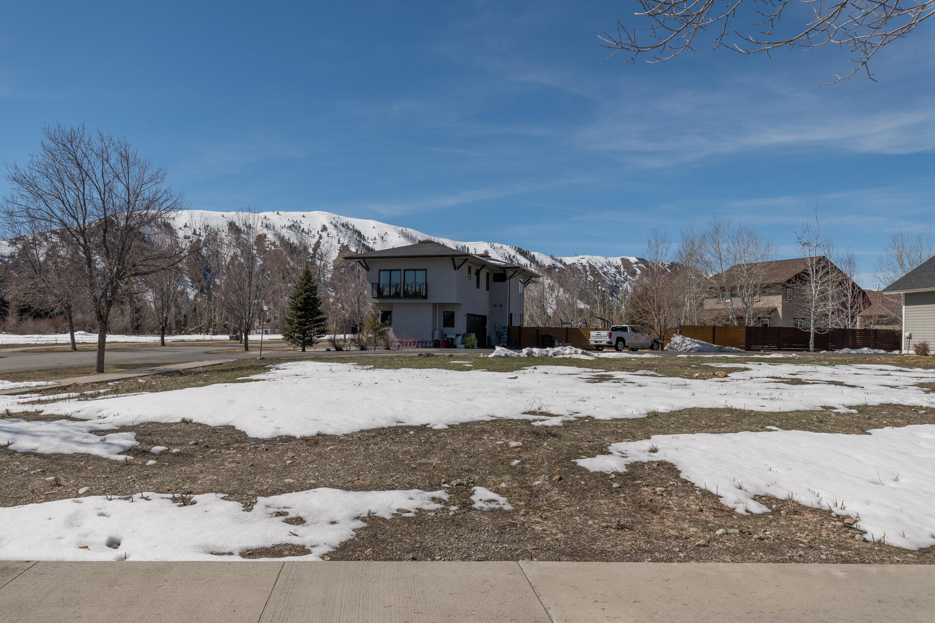 921 E Myrtle St, Hailey, Idaho image 5