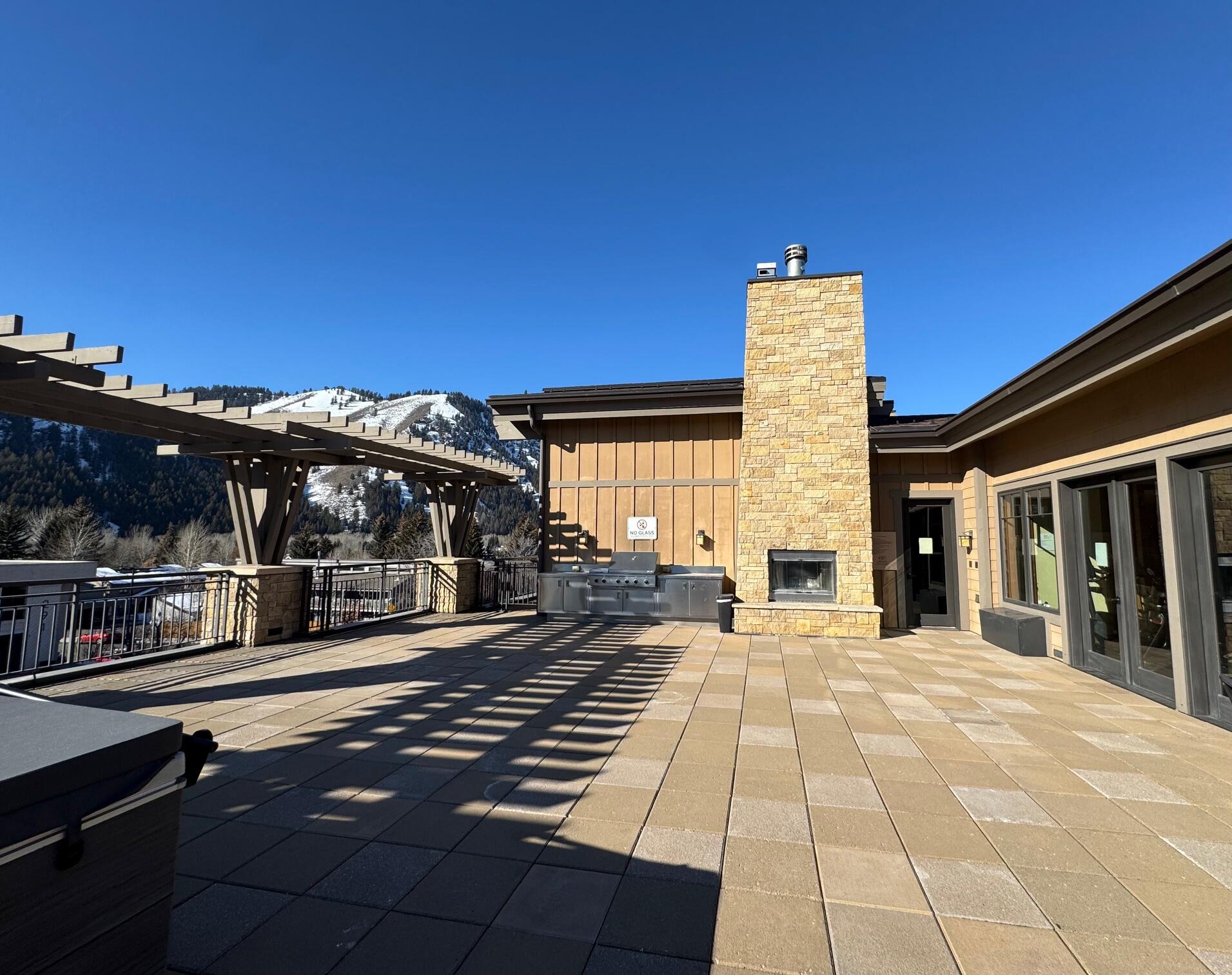 Expansive roof top patio