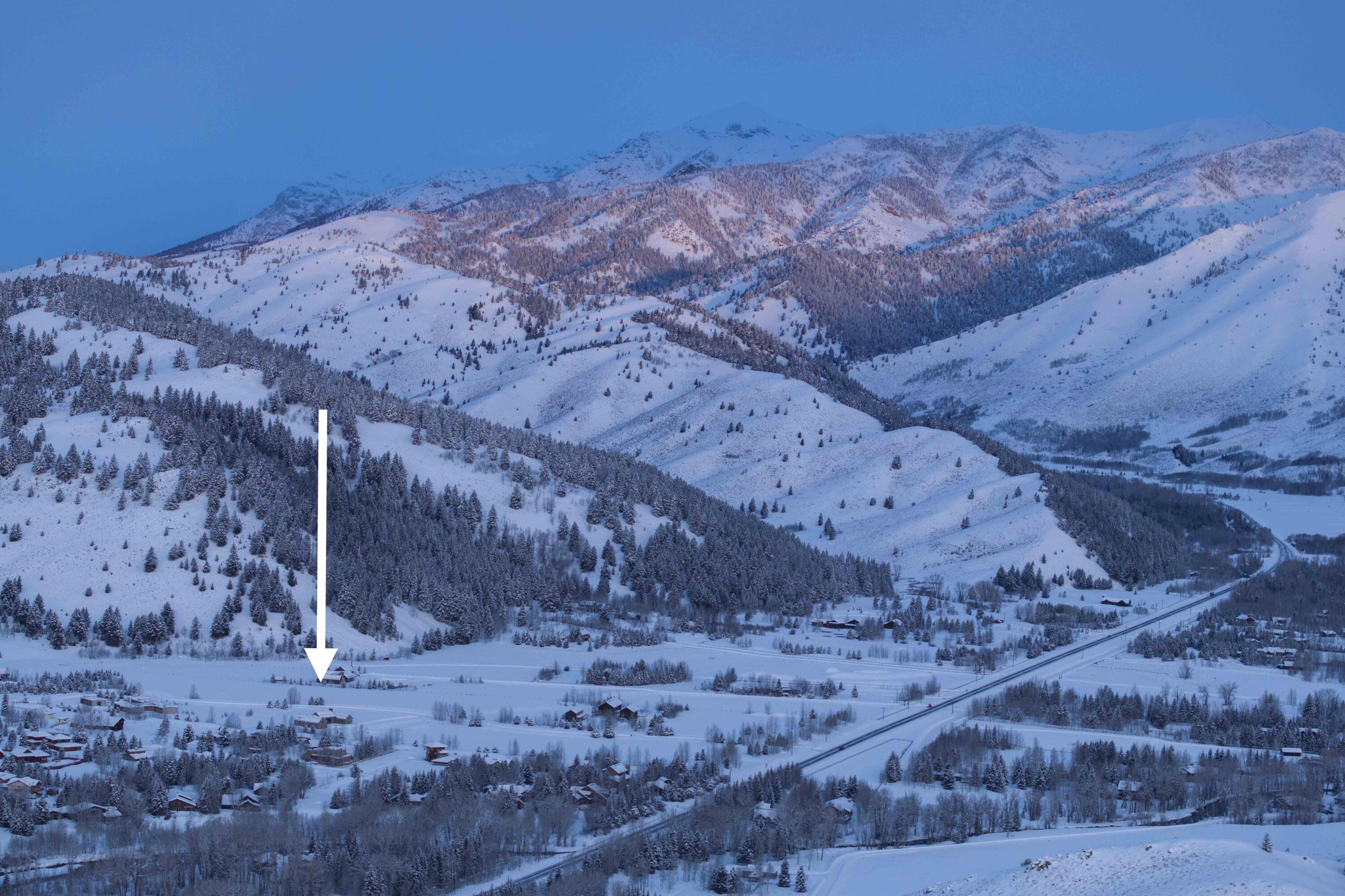 Blaine County, Idaho 83340, United States, 3 Bedrooms Bedrooms, ,4 BathroomsBathrooms,Residential,Pending,64935