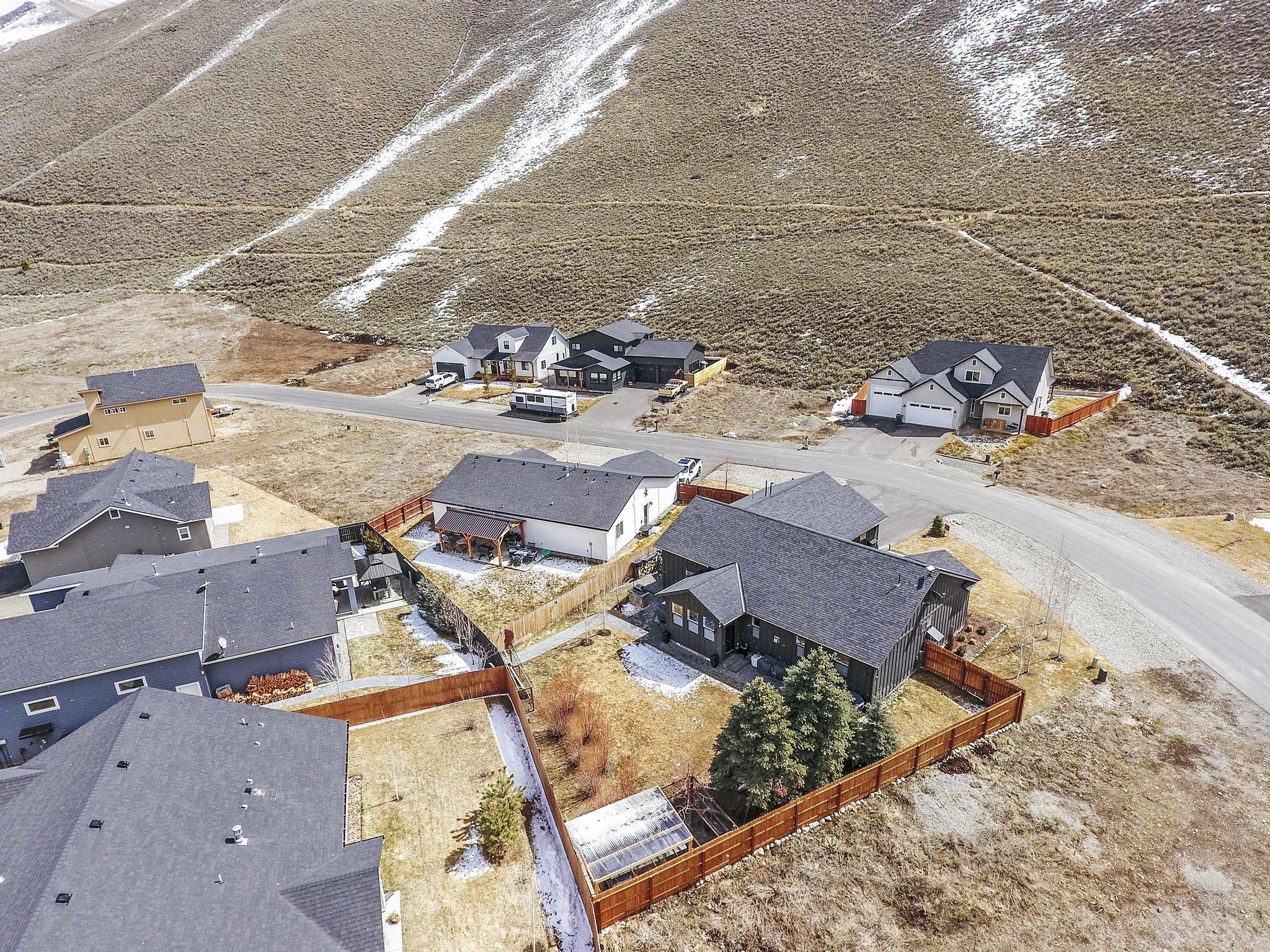142 Cowcatcher Loop Loop, Bellevue, Idaho image 50
