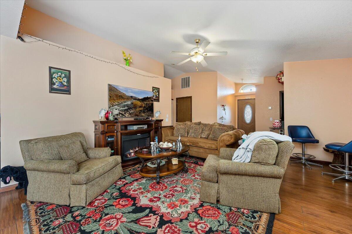 921 Snowflake Dr, Hailey, Idaho image 5