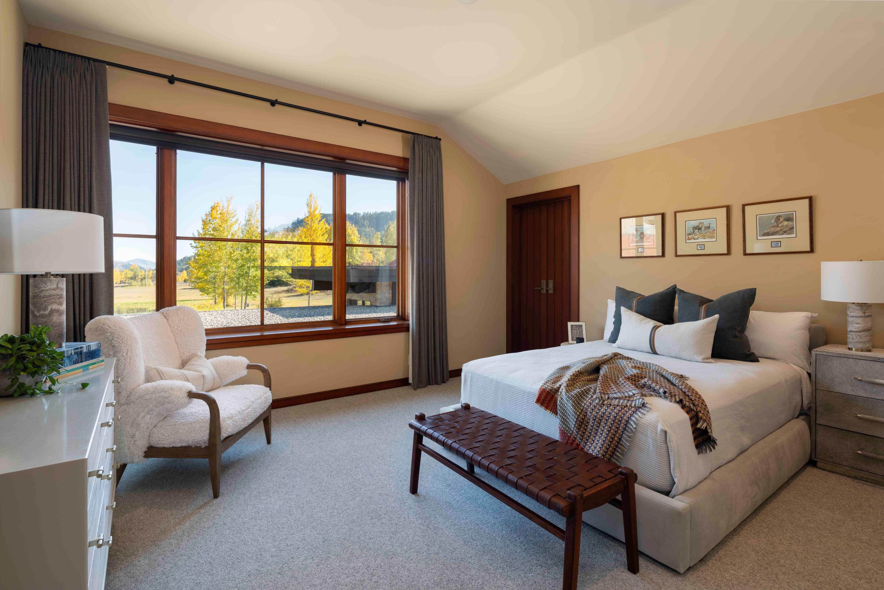 upstairs guest bedroom