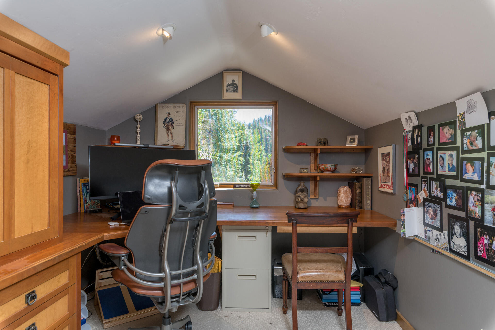 Blaine County, Idaho 83340, United States, 3 Bedrooms Bedrooms, ,3 BathroomsBathrooms,Residential,Active,136520