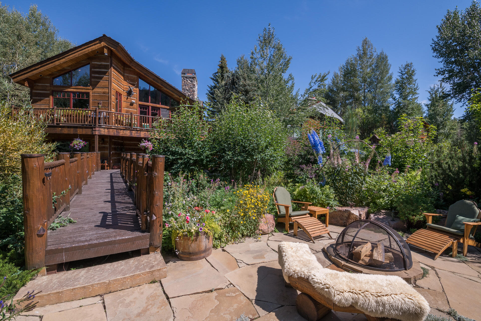 Blaine County, Idaho 83340, United States, 3 Bedrooms Bedrooms, ,3 BathroomsBathrooms,Residential,Active,136520