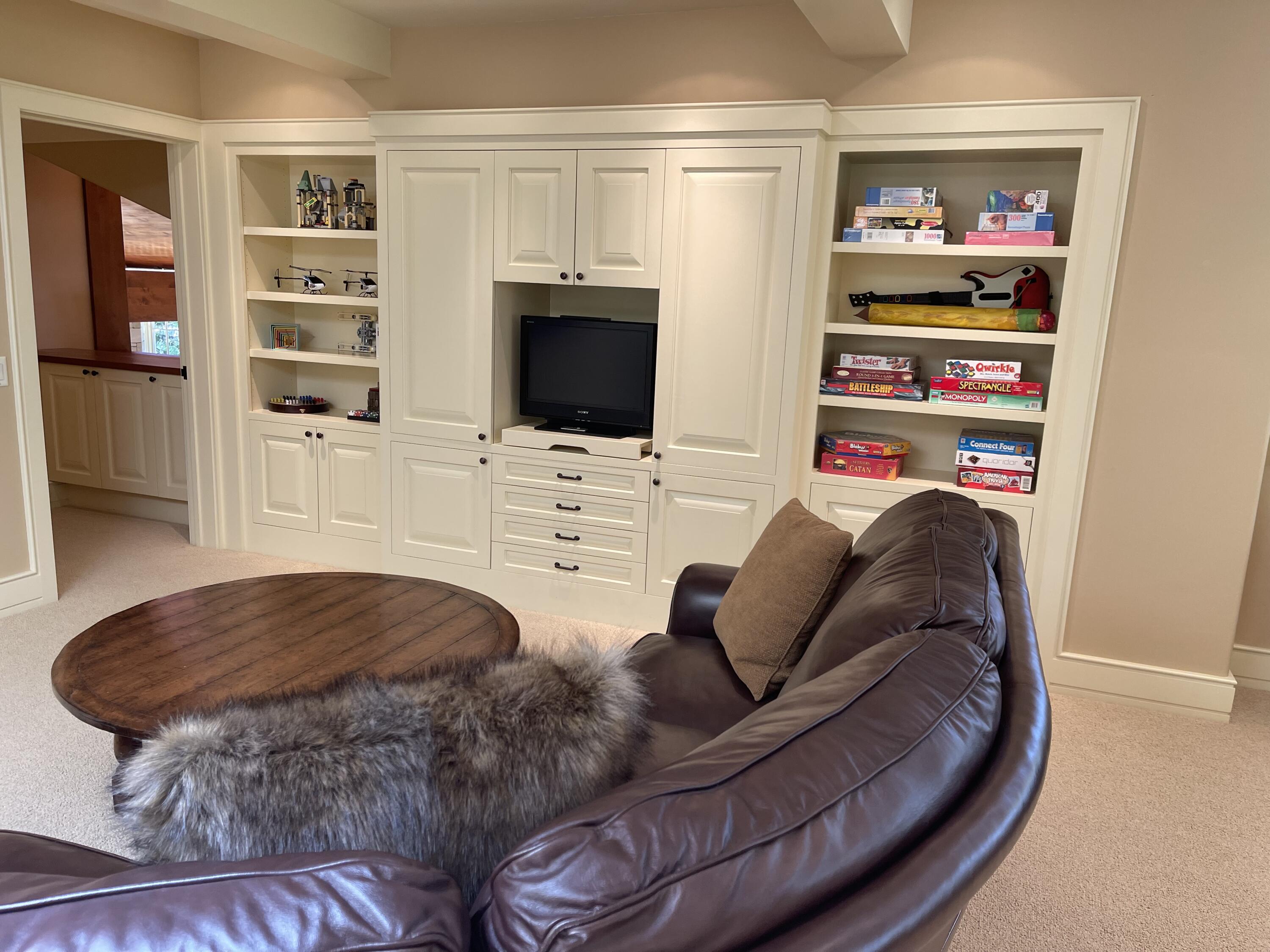 Sun Valley, Idaho 83353, United States, 3 Bedrooms Bedrooms, ,5 BathroomsBathrooms,Residential,Pending,55172