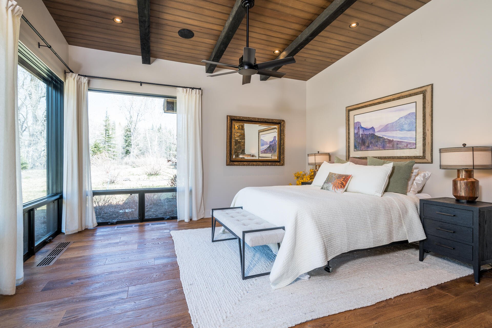 Blaine County, Idaho 83340, United States, 3 Bedrooms Bedrooms, ,4 BathroomsBathrooms,Residential,Pending,58118