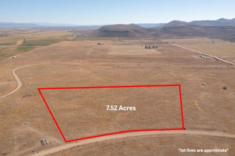 Vacant Land For Sale - LOT3 BLK2 Redtail Lane<br/> Fairfield, ID 83327