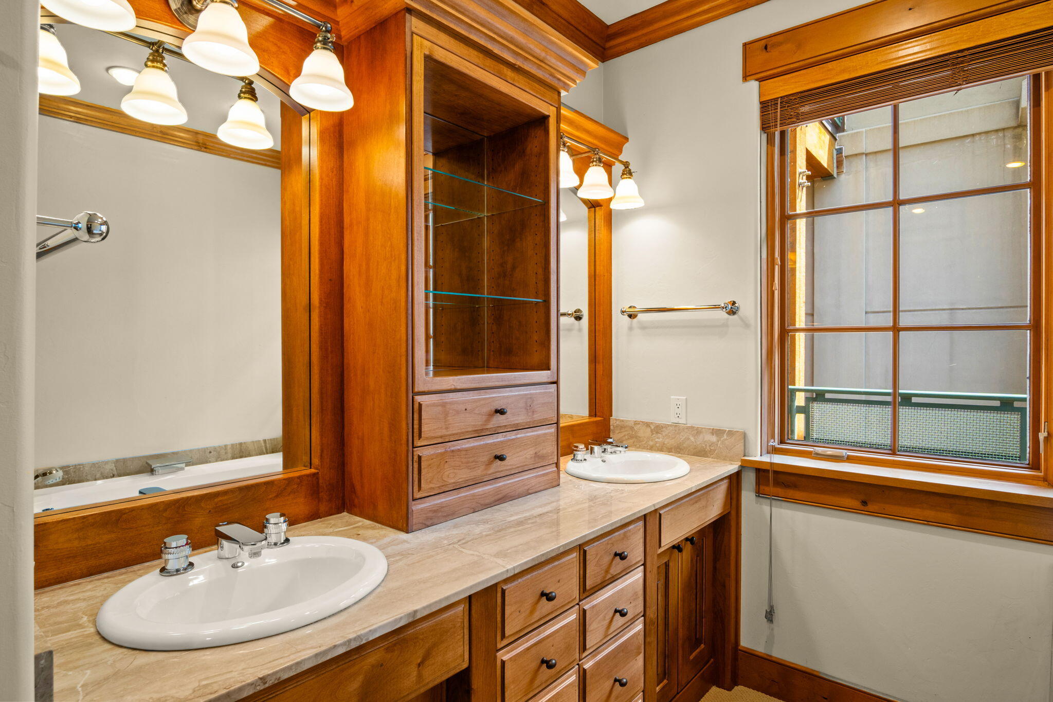 603 S Main St #19  20, Ketchum, Idaho image 32