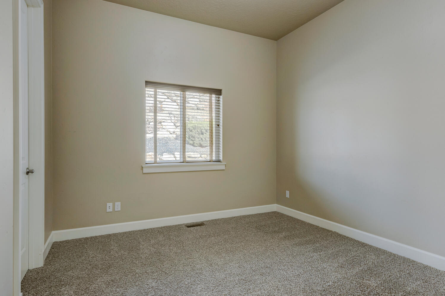 5826 W Shadow Run Ct, Boise, Idaho image 38