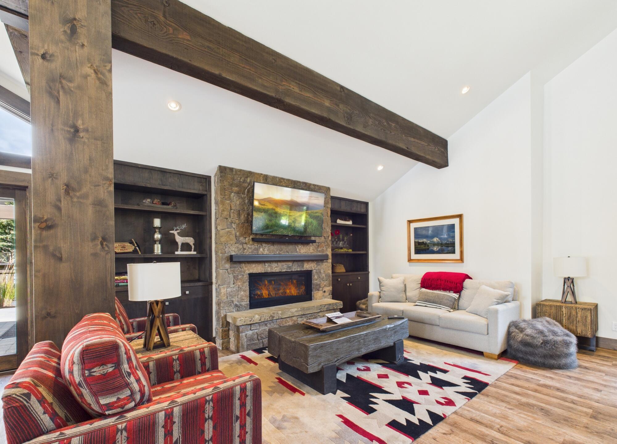 Snow Creek Clubhouse