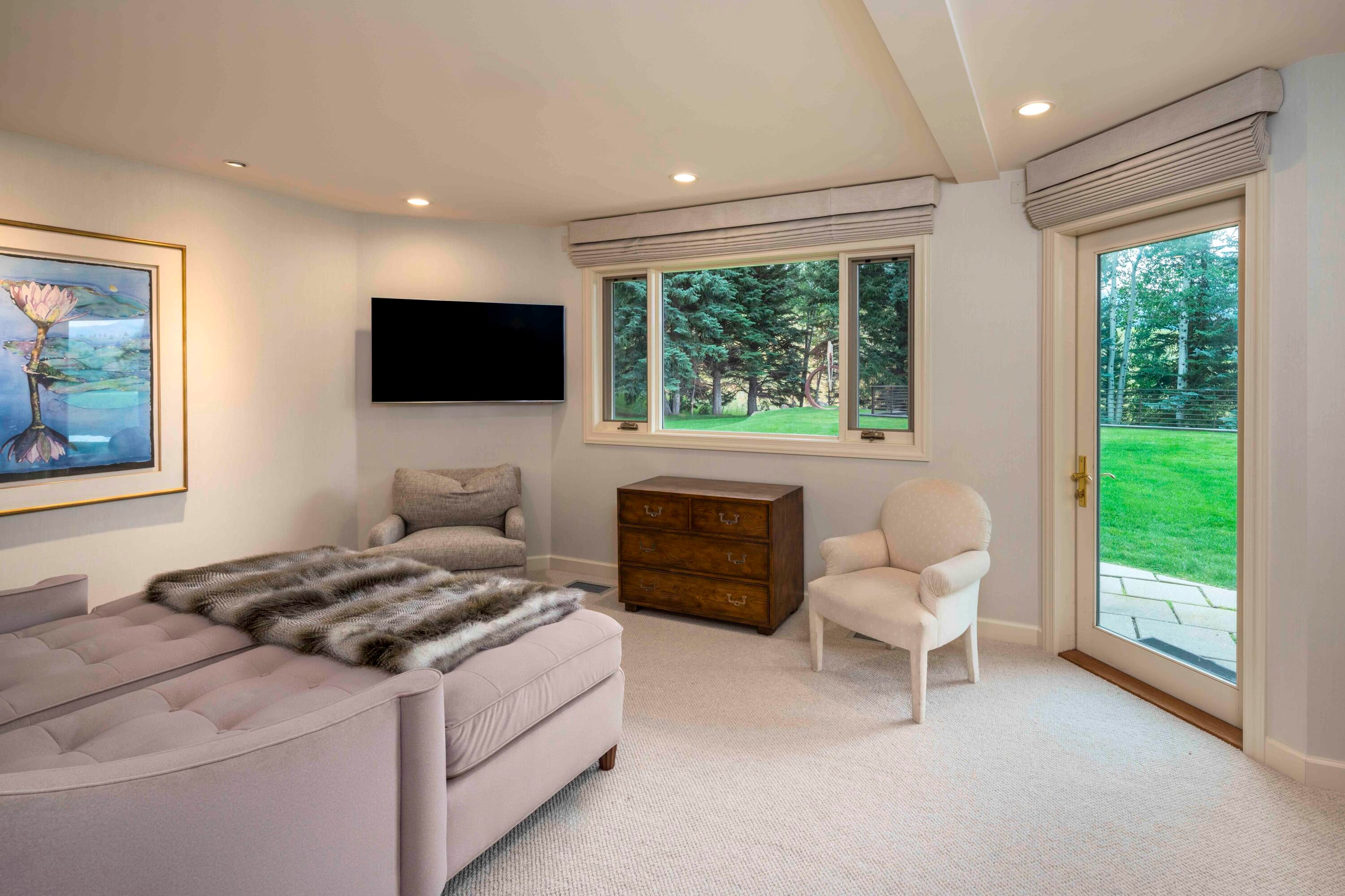 Opens to the Outdoors