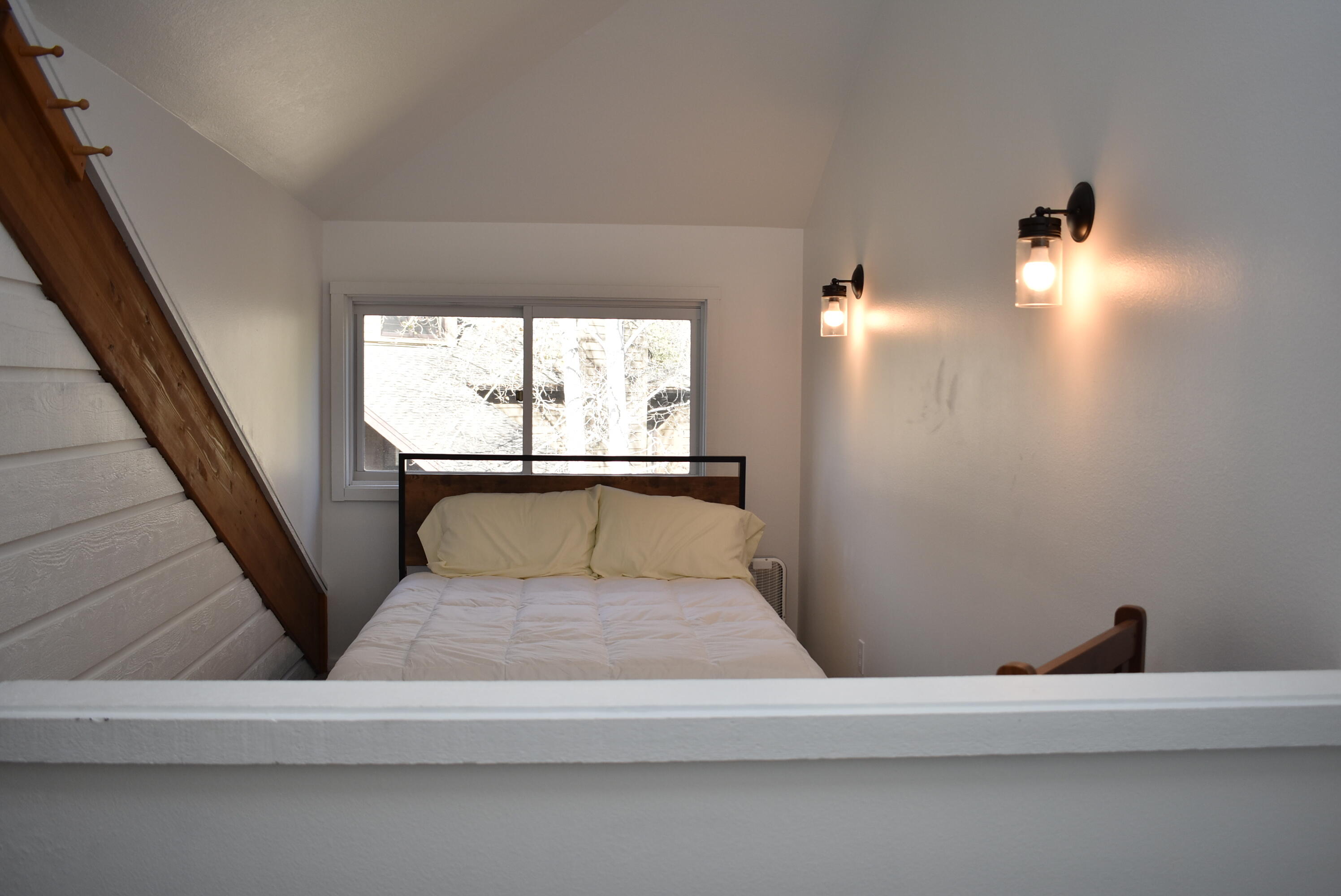 New Queen bed and lights