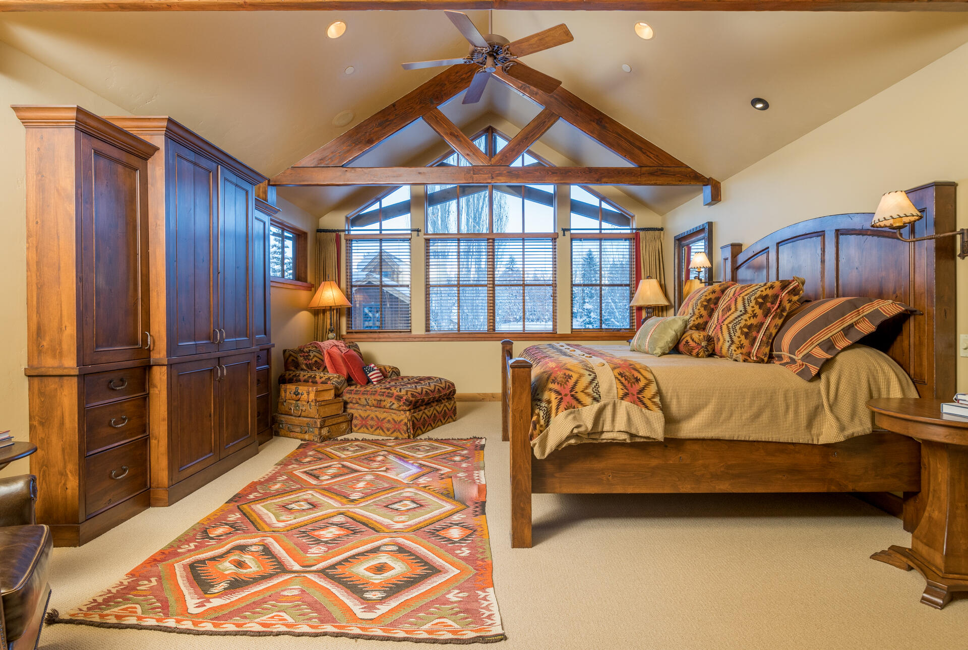 Ketchum, Idaho 83340, United States, 3 Bedrooms Bedrooms, ,4 BathroomsBathrooms,Residential,Pending,72584