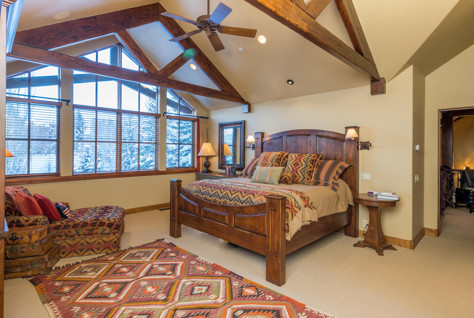 Ketchum, Idaho 83340, United States, 3 Bedrooms Bedrooms, ,4 BathroomsBathrooms,Residential,Pending,72584