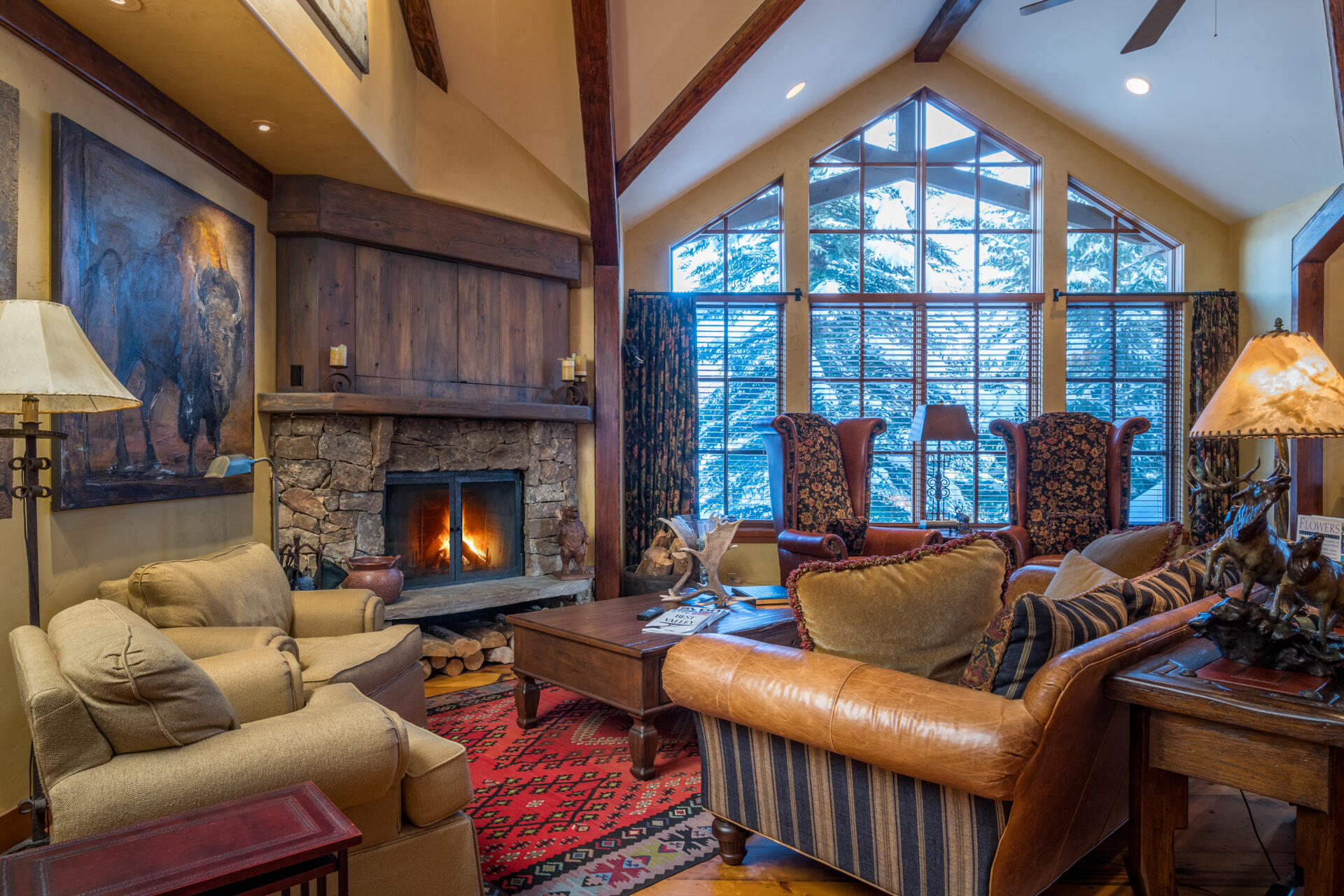 Ketchum, Idaho 83340, United States, 3 Bedrooms Bedrooms, ,4 BathroomsBathrooms,Residential,Pending,72584