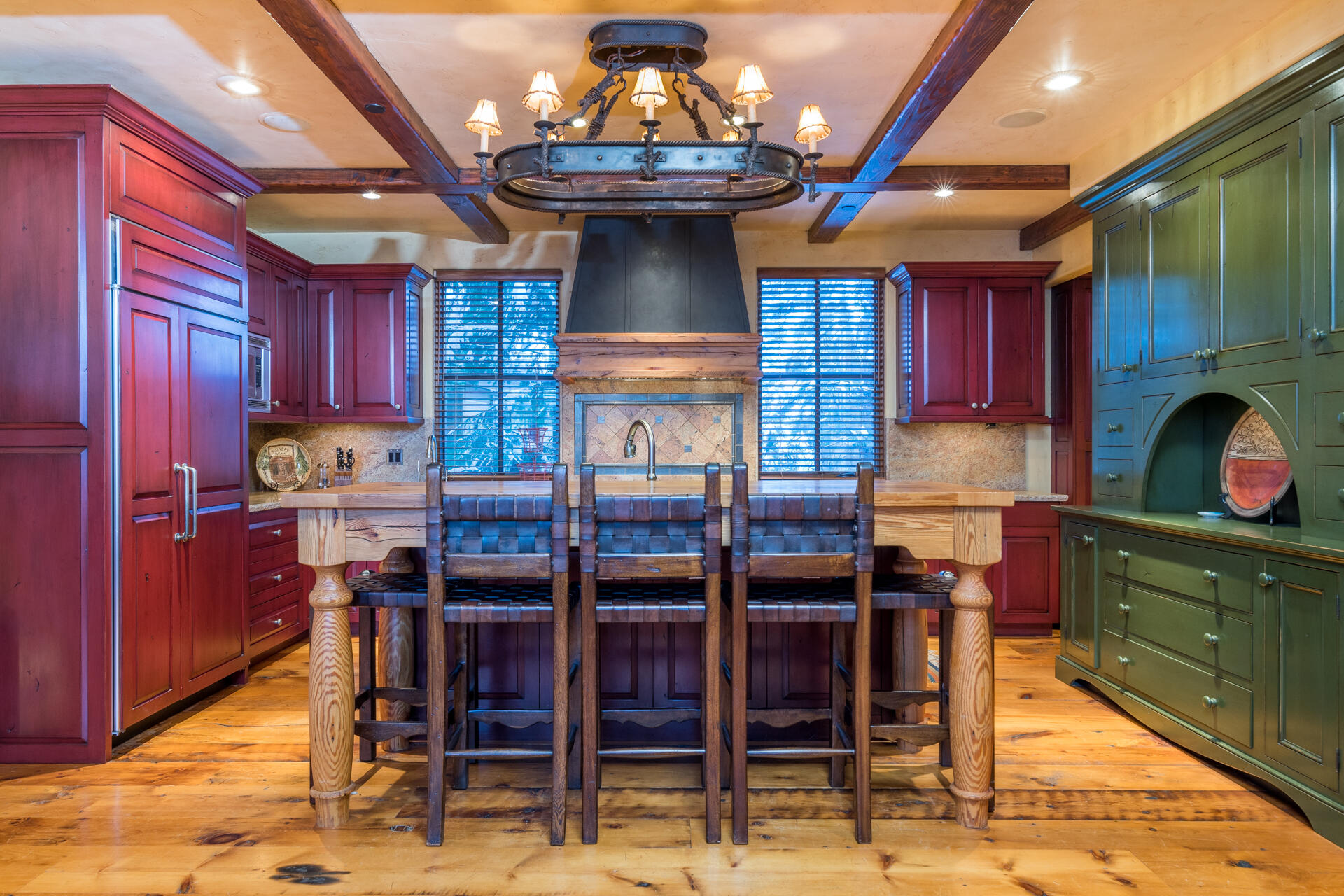 Ketchum, Idaho 83340, United States, 3 Bedrooms Bedrooms, ,4 BathroomsBathrooms,Residential,Pending,72584