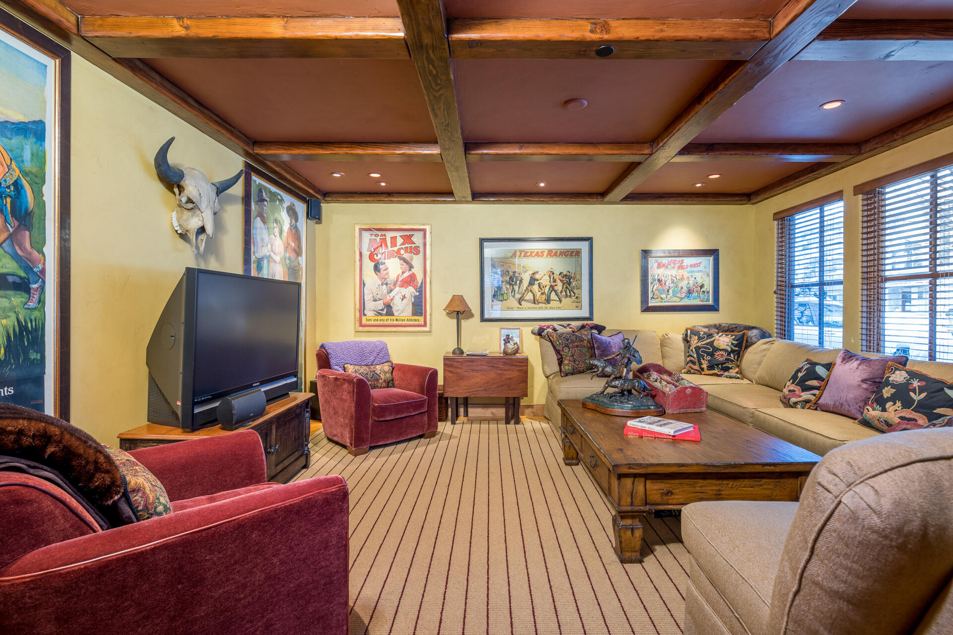 Ketchum, Idaho 83340, United States, 3 Bedrooms Bedrooms, ,4 BathroomsBathrooms,Residential,Pending,72584