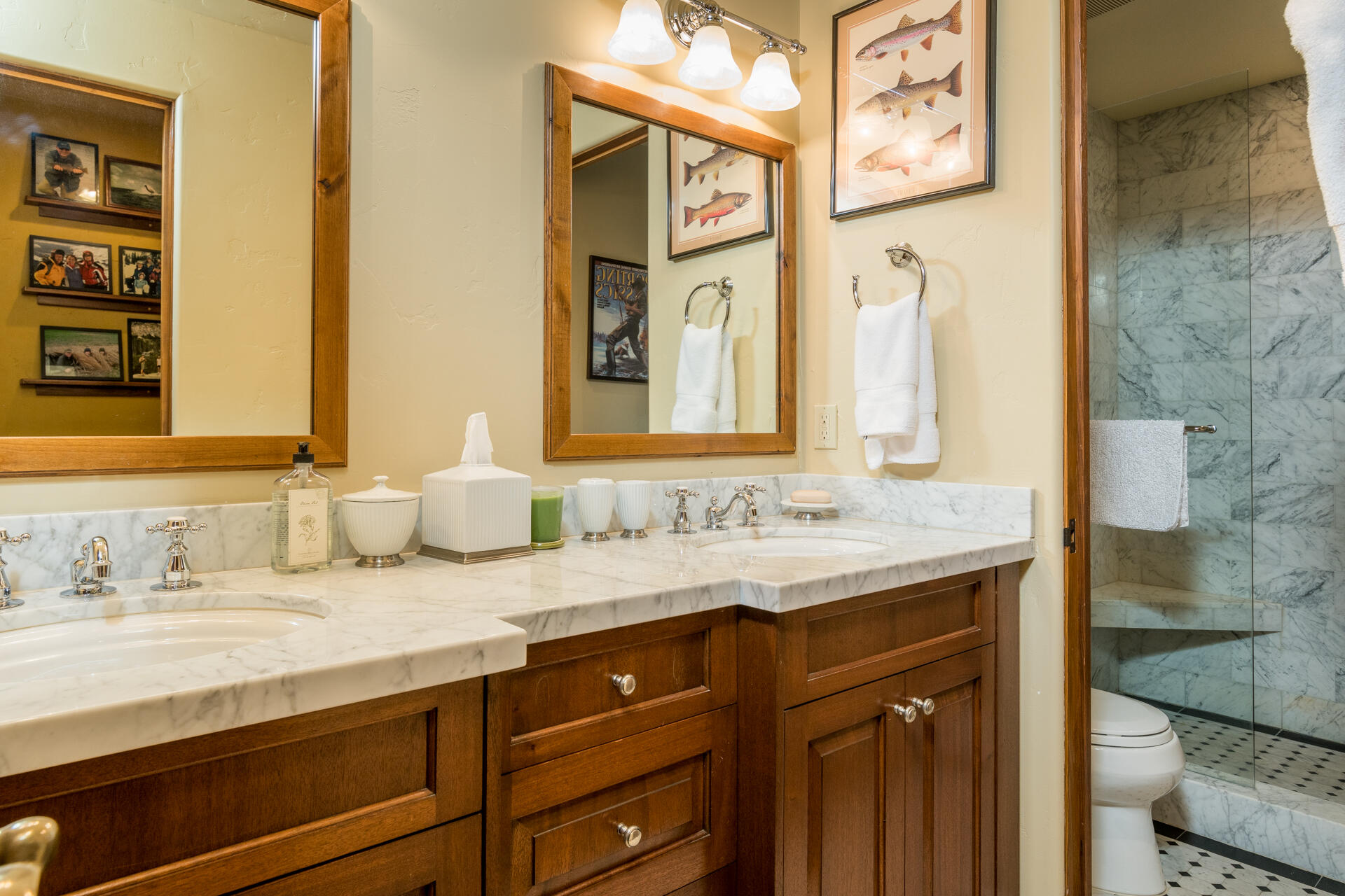 Ketchum, Idaho 83340, United States, 3 Bedrooms Bedrooms, ,4 BathroomsBathrooms,Residential,Pending,72584