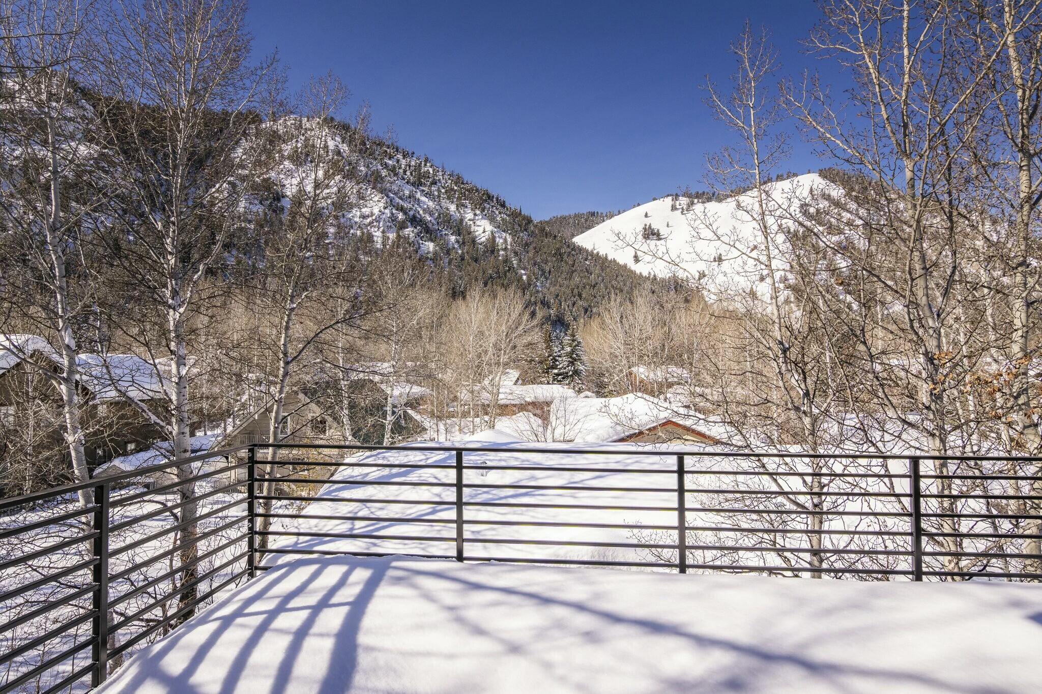 Winter VIEW From Primary 1