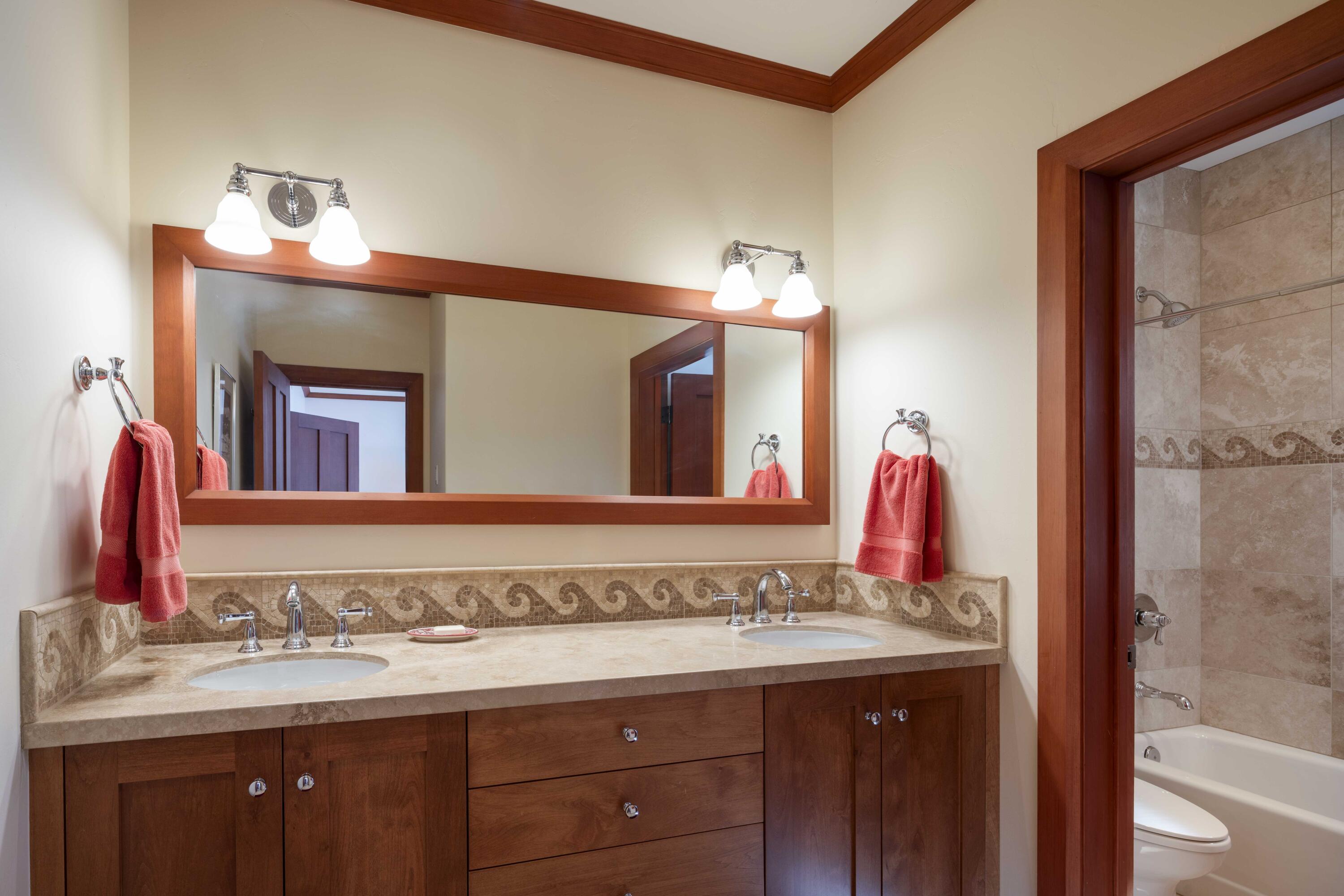 Bunk room attached bath