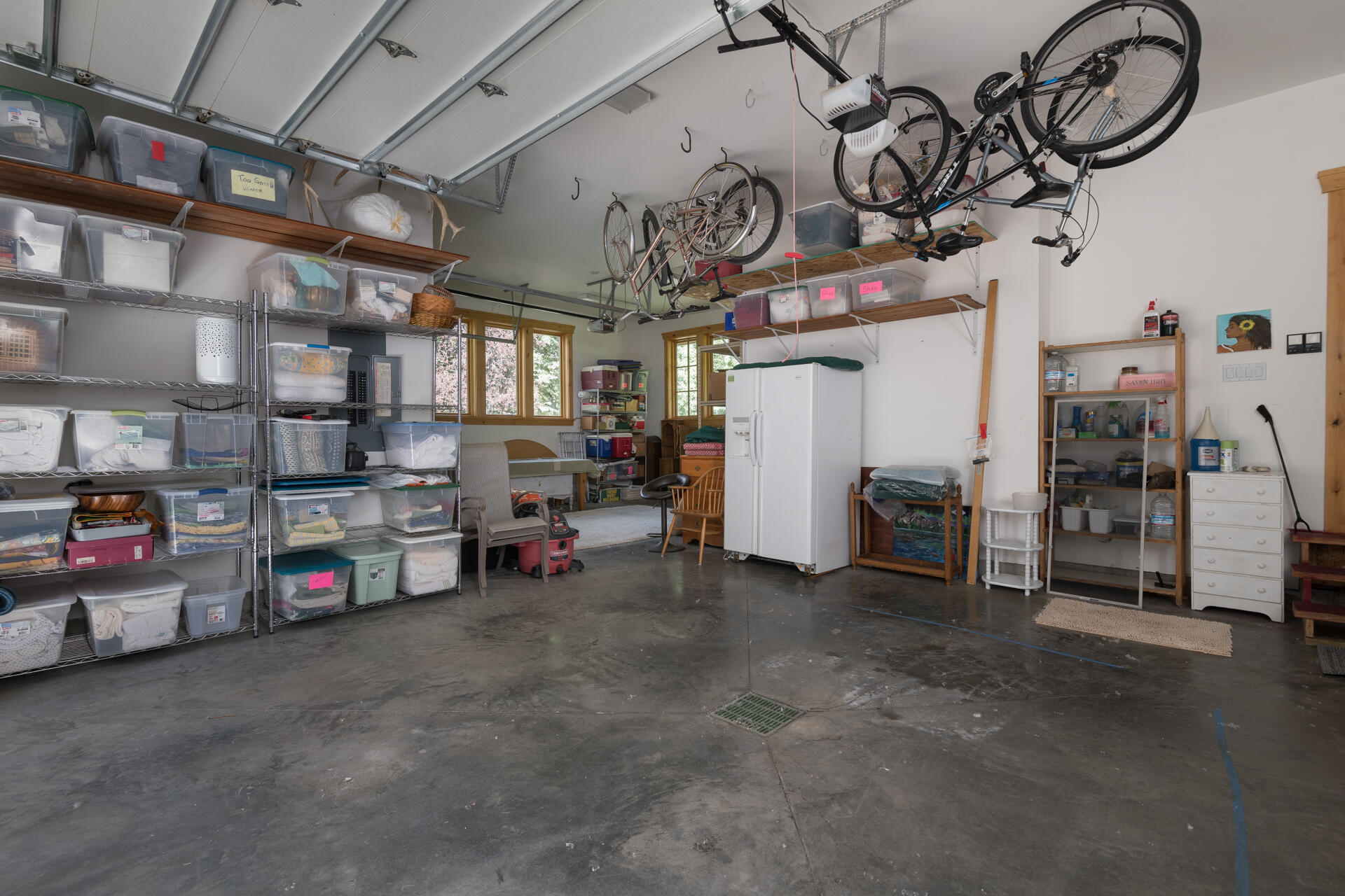 3 car garage with storage