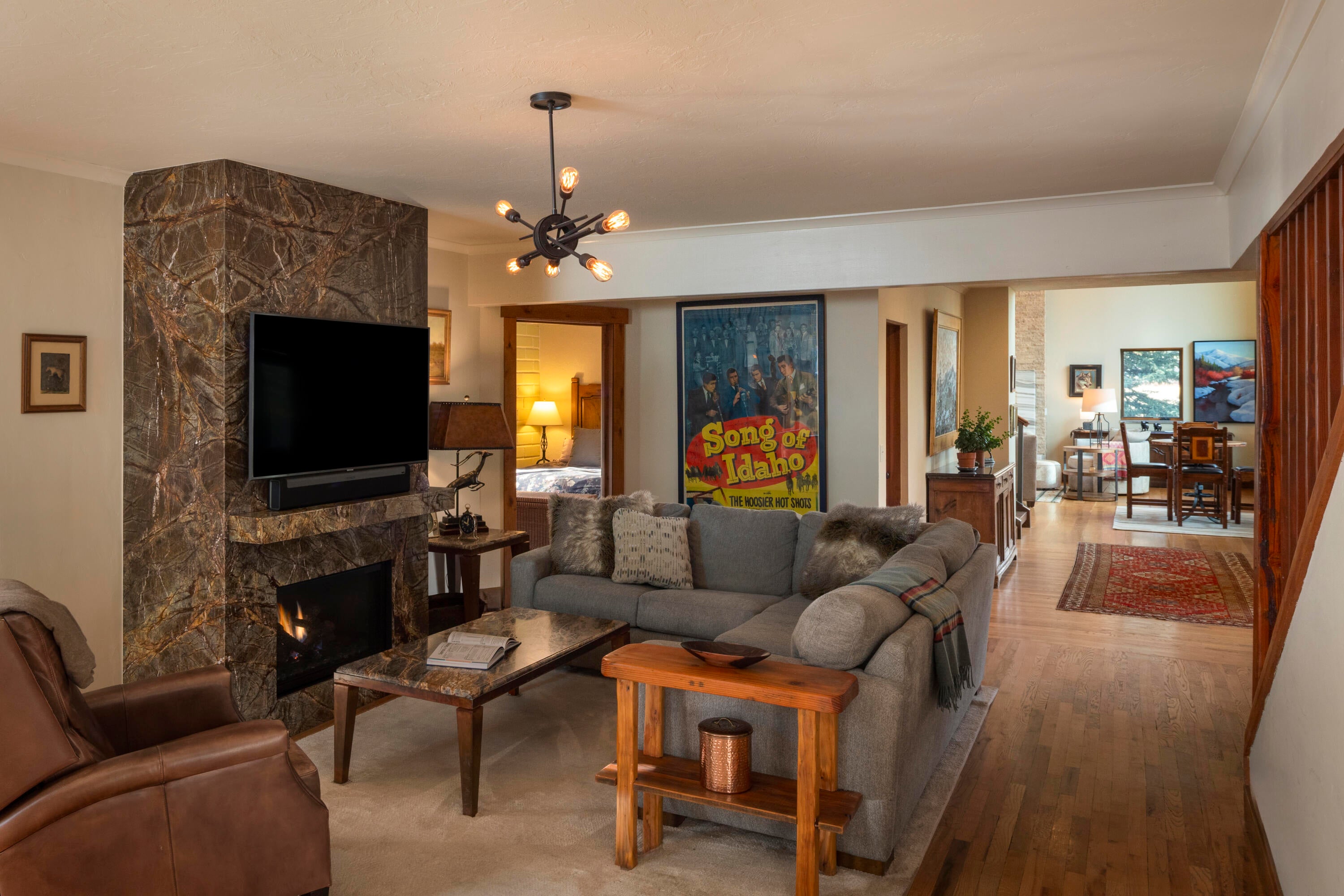 Den to Great Room - Long View