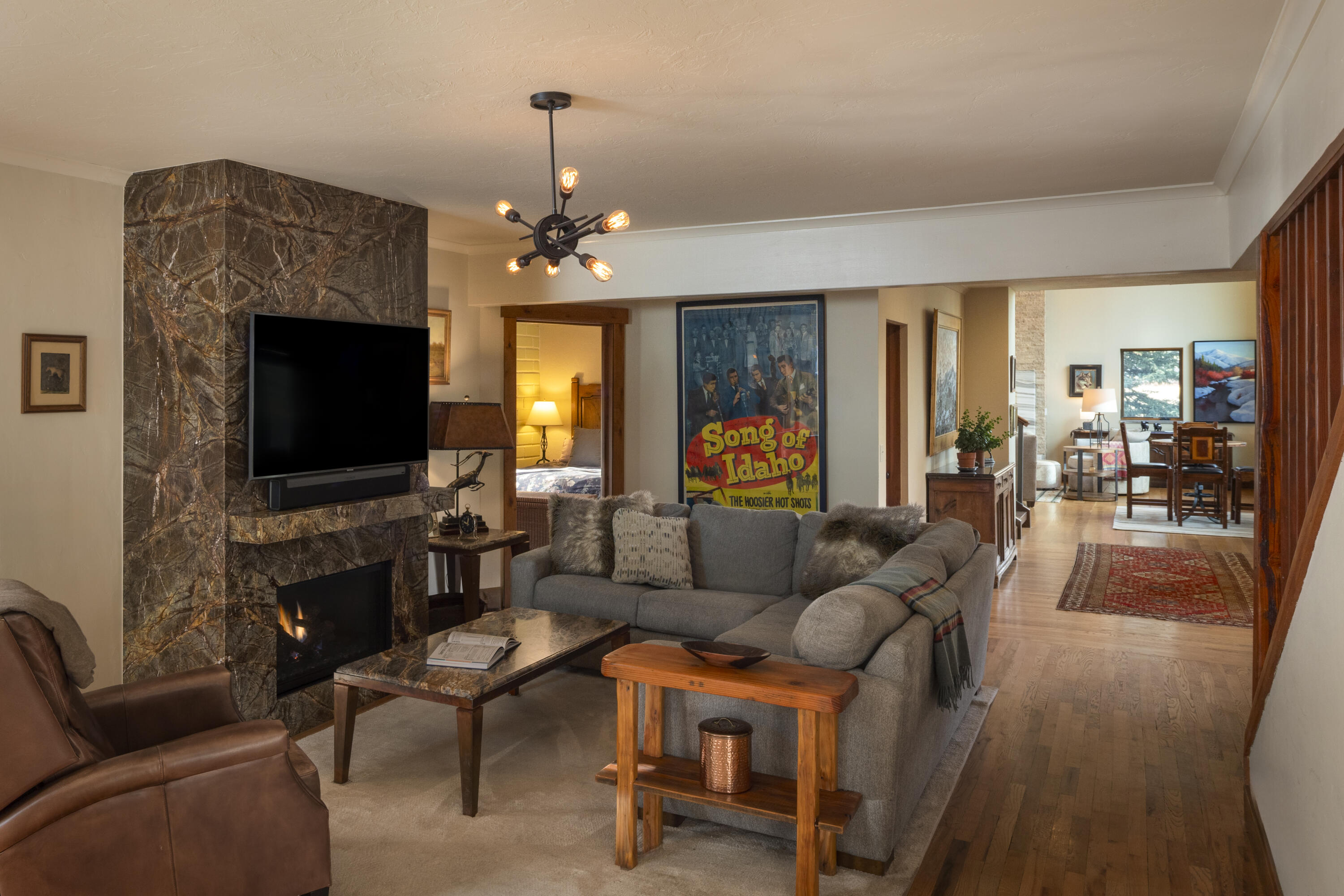 Den to Great Room - Long View