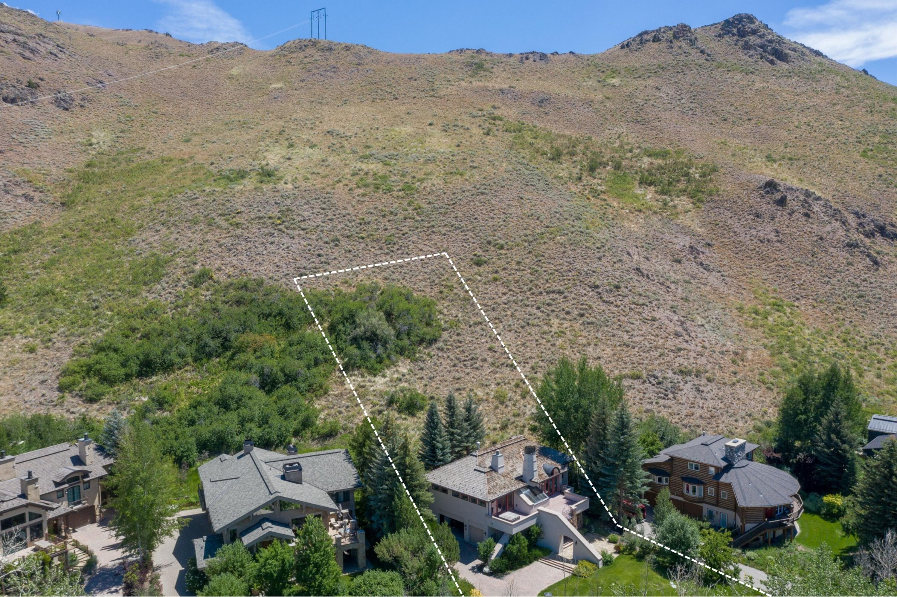 Sun Valley, Idaho 83353, United States, 3 Bedrooms Bedrooms, ,4 BathroomsBathrooms,Residential,Active,189508