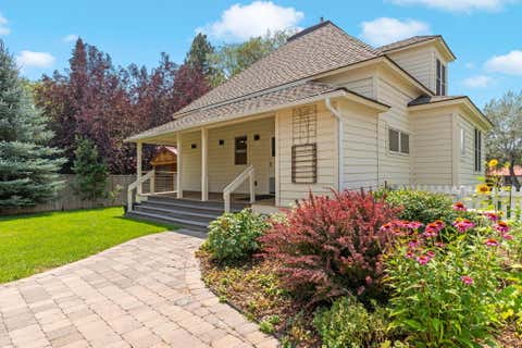 Photo of 400 S 1st Ave, Hailey, ID 83333 (MLS # 26-334843)