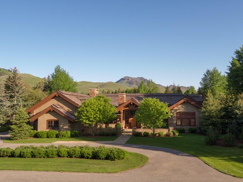 20180613161201731207000000-o