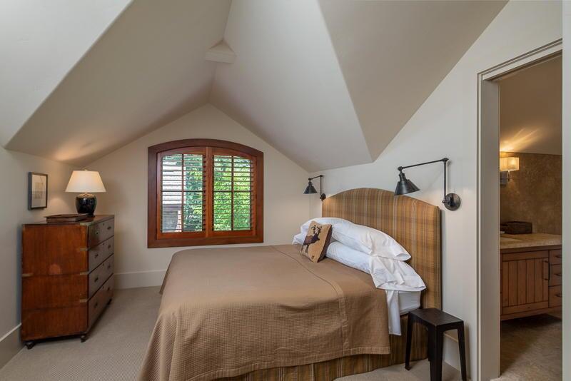 20180619161105613493000000-o