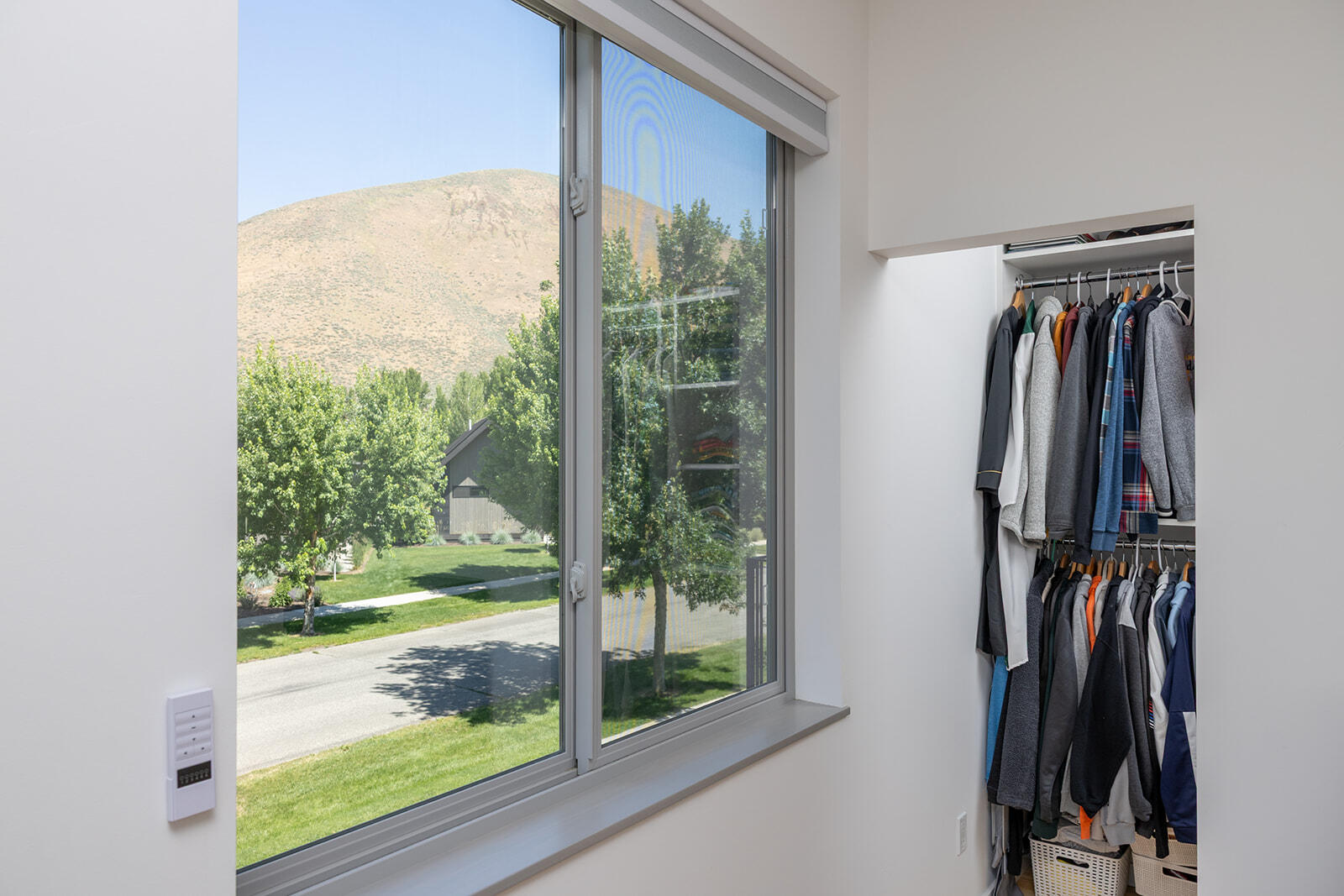 Guest bedroom closet