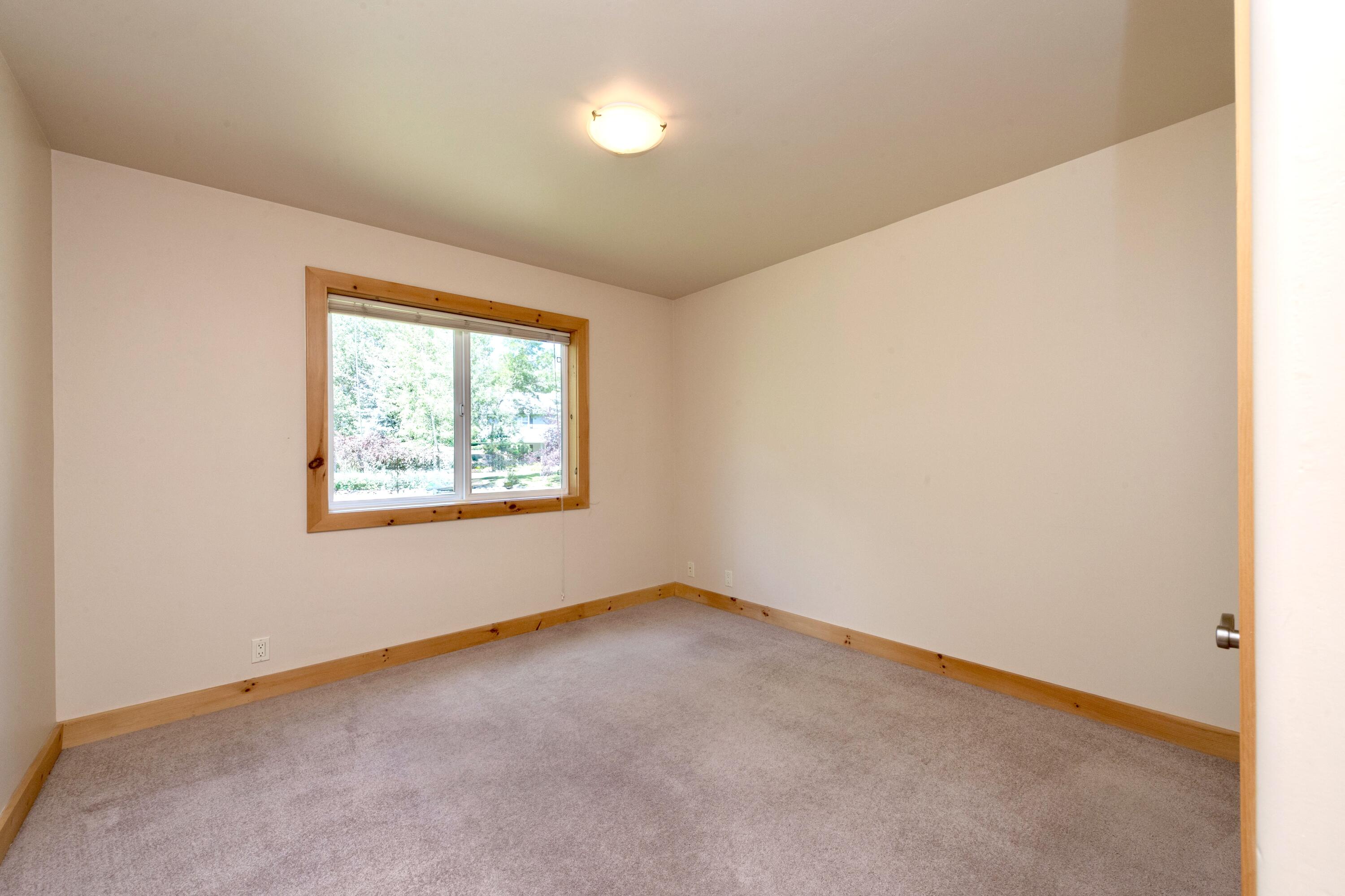 Hailey, Idaho 83333, United States, 4 Bedrooms Bedrooms, ,3 BathroomsBathrooms,Residential,Pending,192725