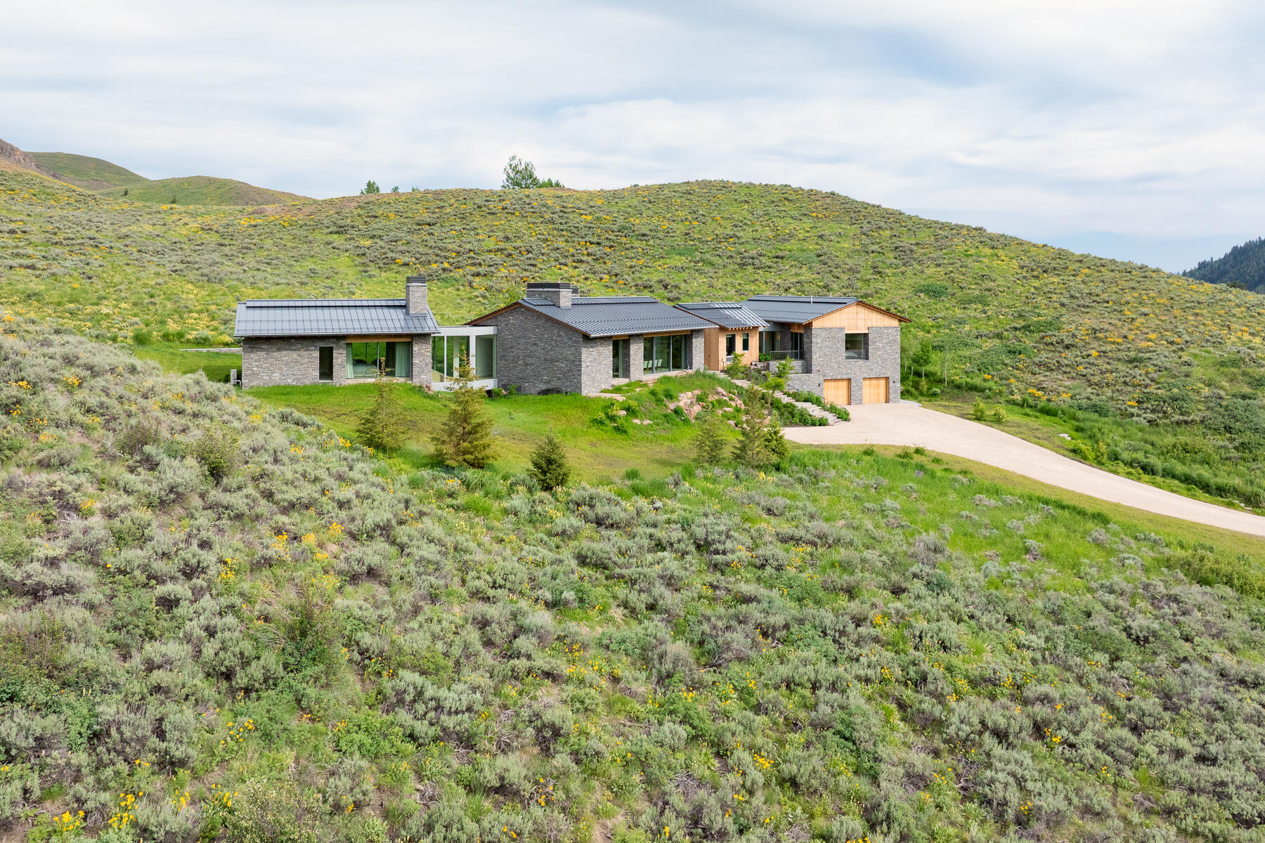 RixonCronin_Lava-1_Web