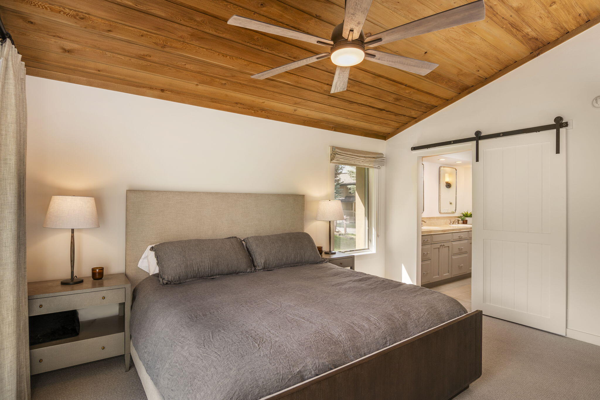 Sun Valley, Idaho 83353, United States, 3 Bedrooms Bedrooms, ,3 BathroomsBathrooms,Residential,Active,255489