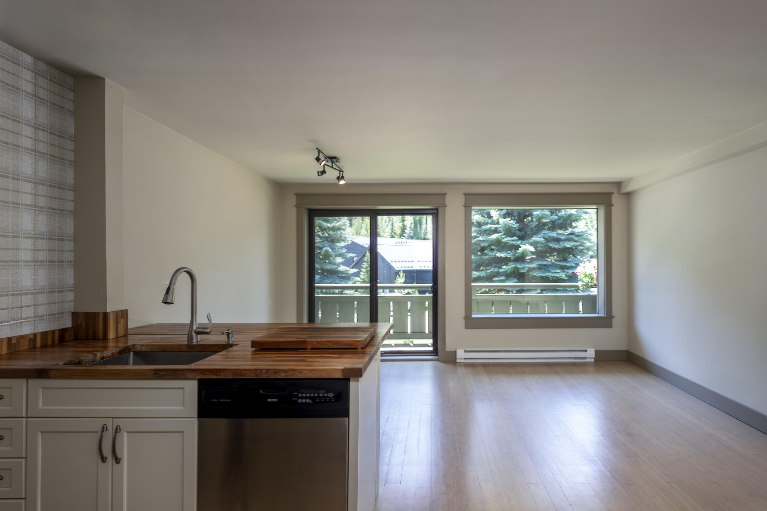 005_116_limelight-3807-edit_863