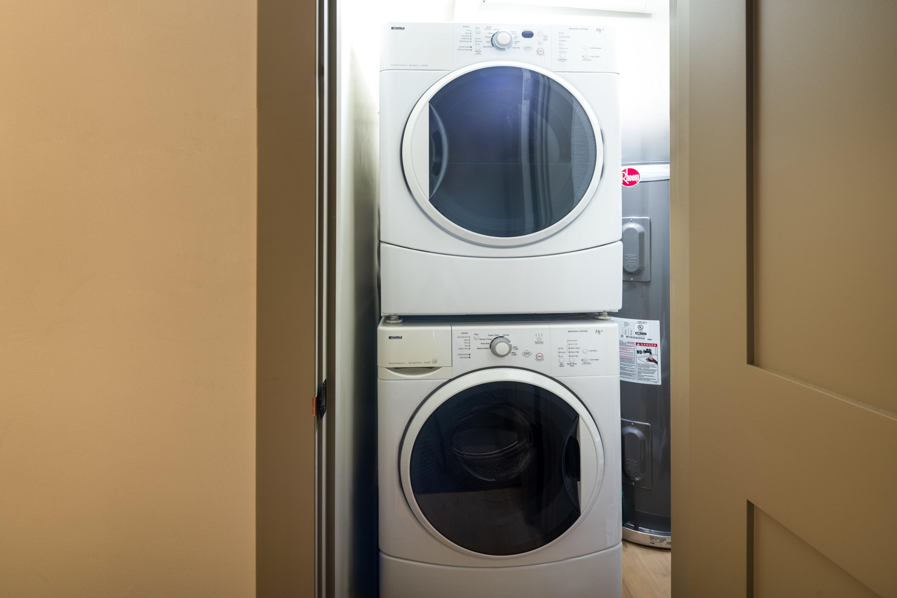Laundry & Utility Closet
